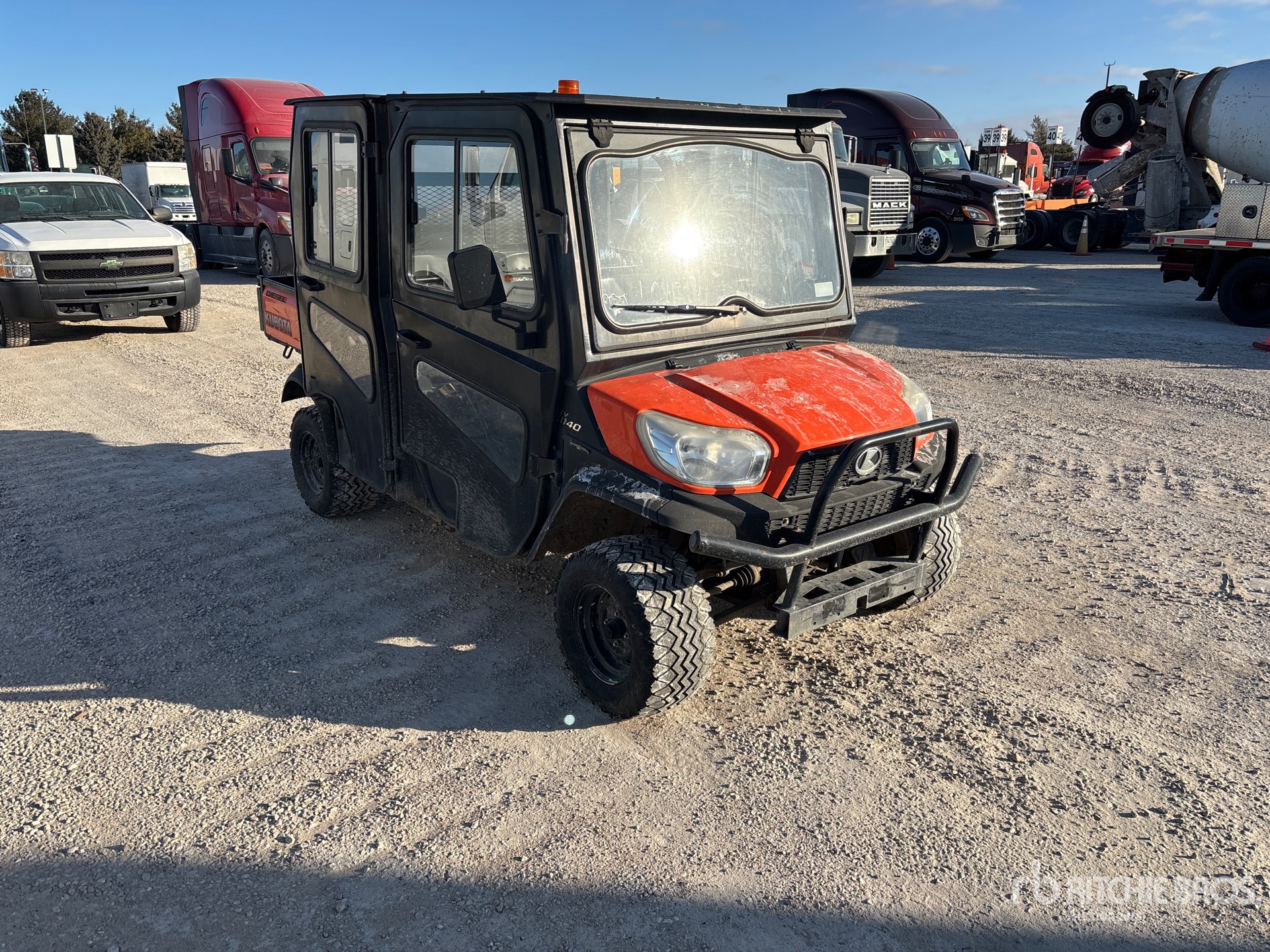 General Appearance with Picture, Right Front Corner