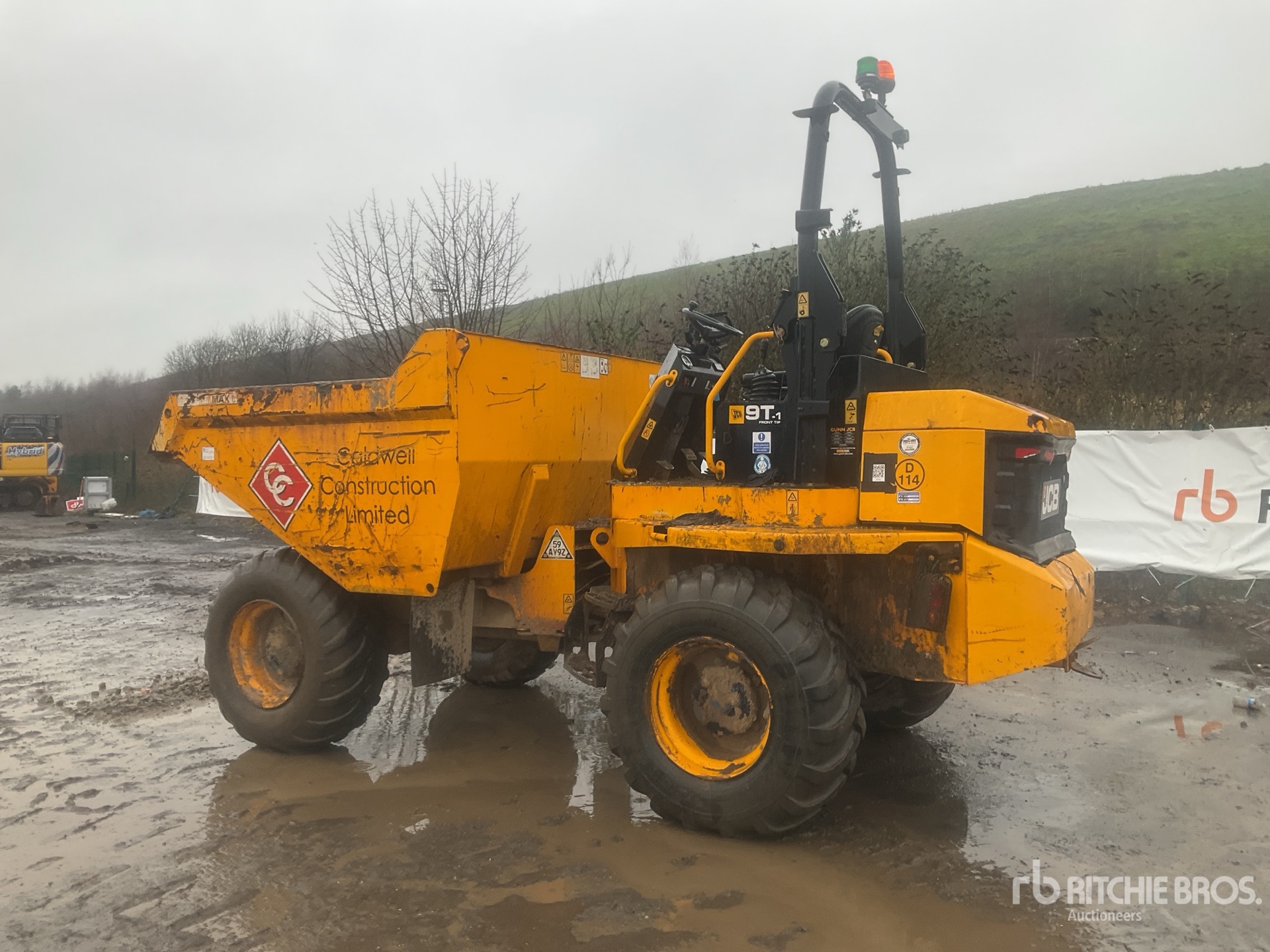 Aspect général with Image, coin arrière gauche