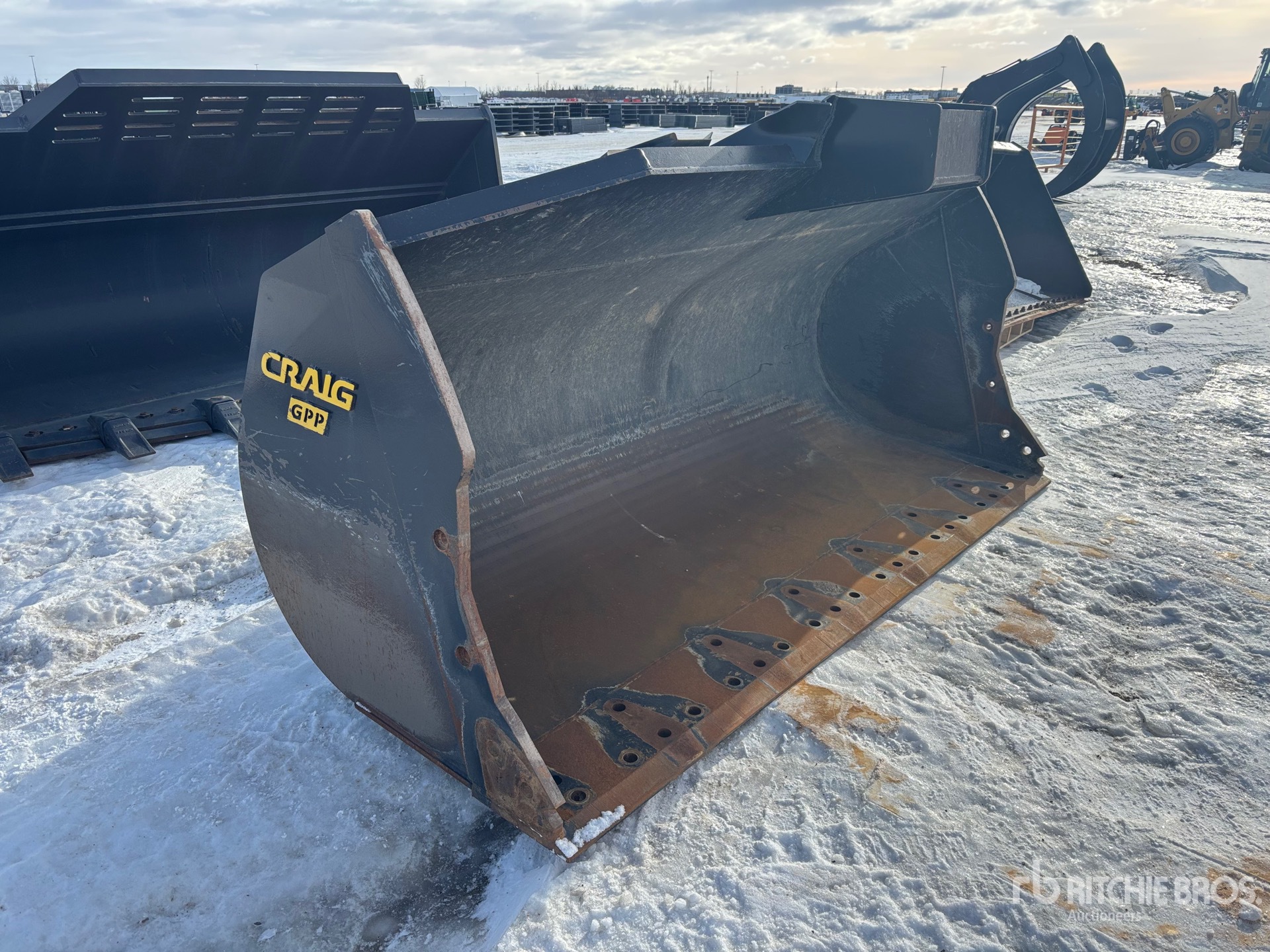 General Appearance with Foto, angolo anteriore destro