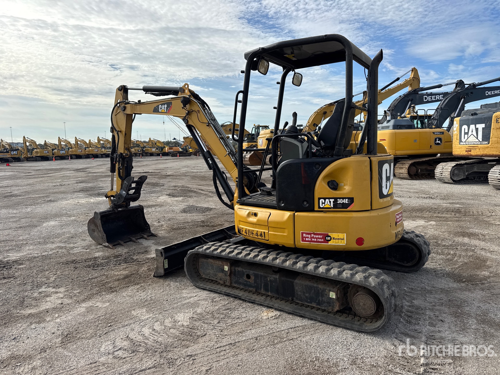 General Appearance with Bild, Ecke hinten links