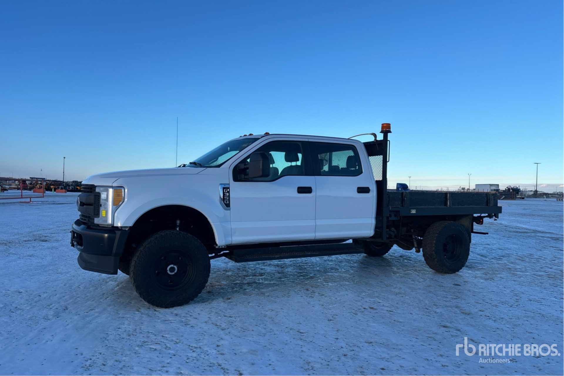 General Appearance with Imagen: esquina delantera izquierda