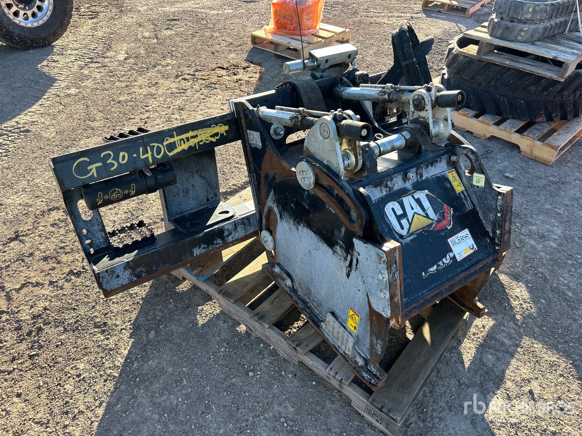 General Appearance with Foto, angolo anteriore destro