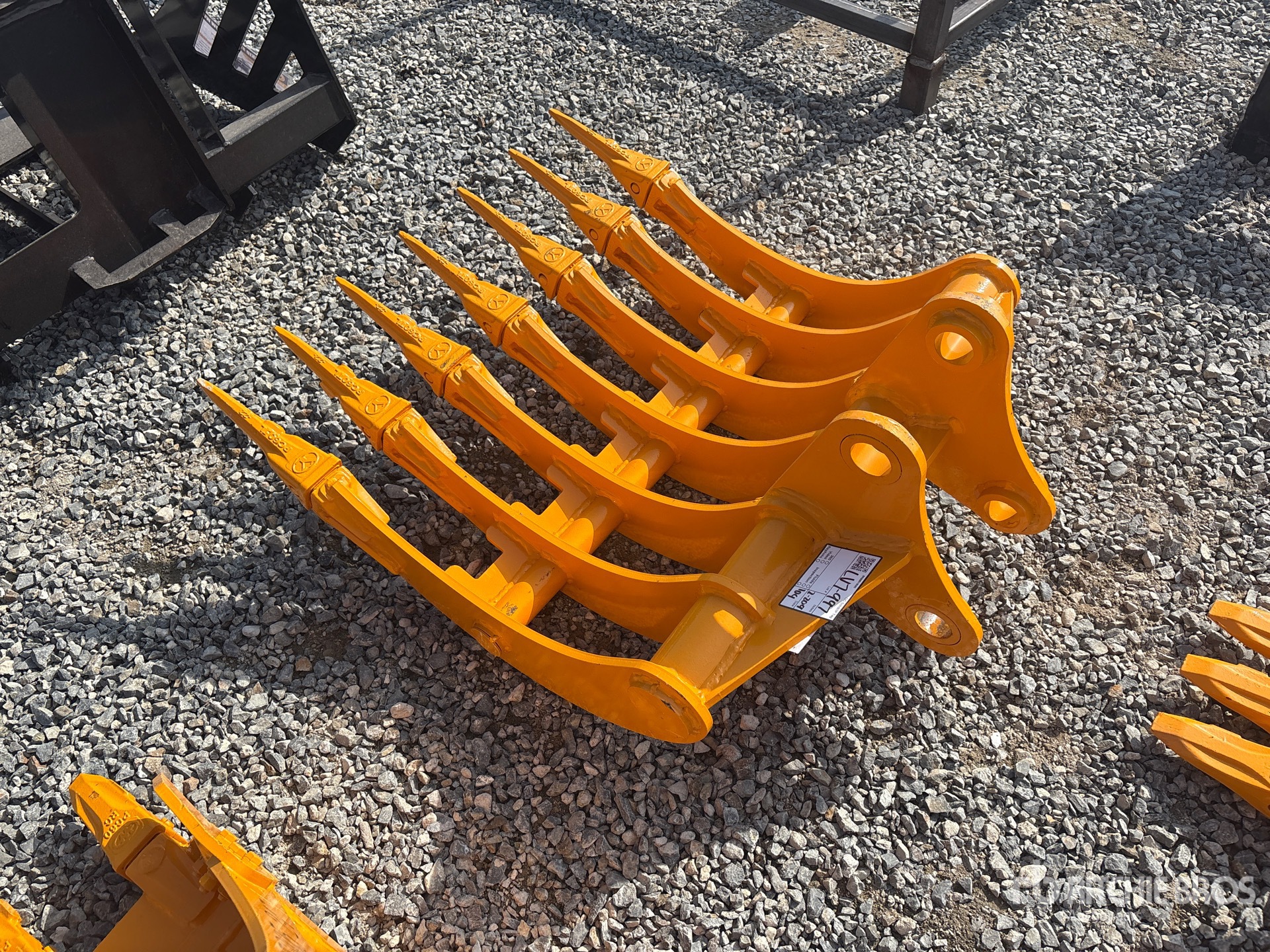 General Appearance with Imagen: esquina trasera izquierda