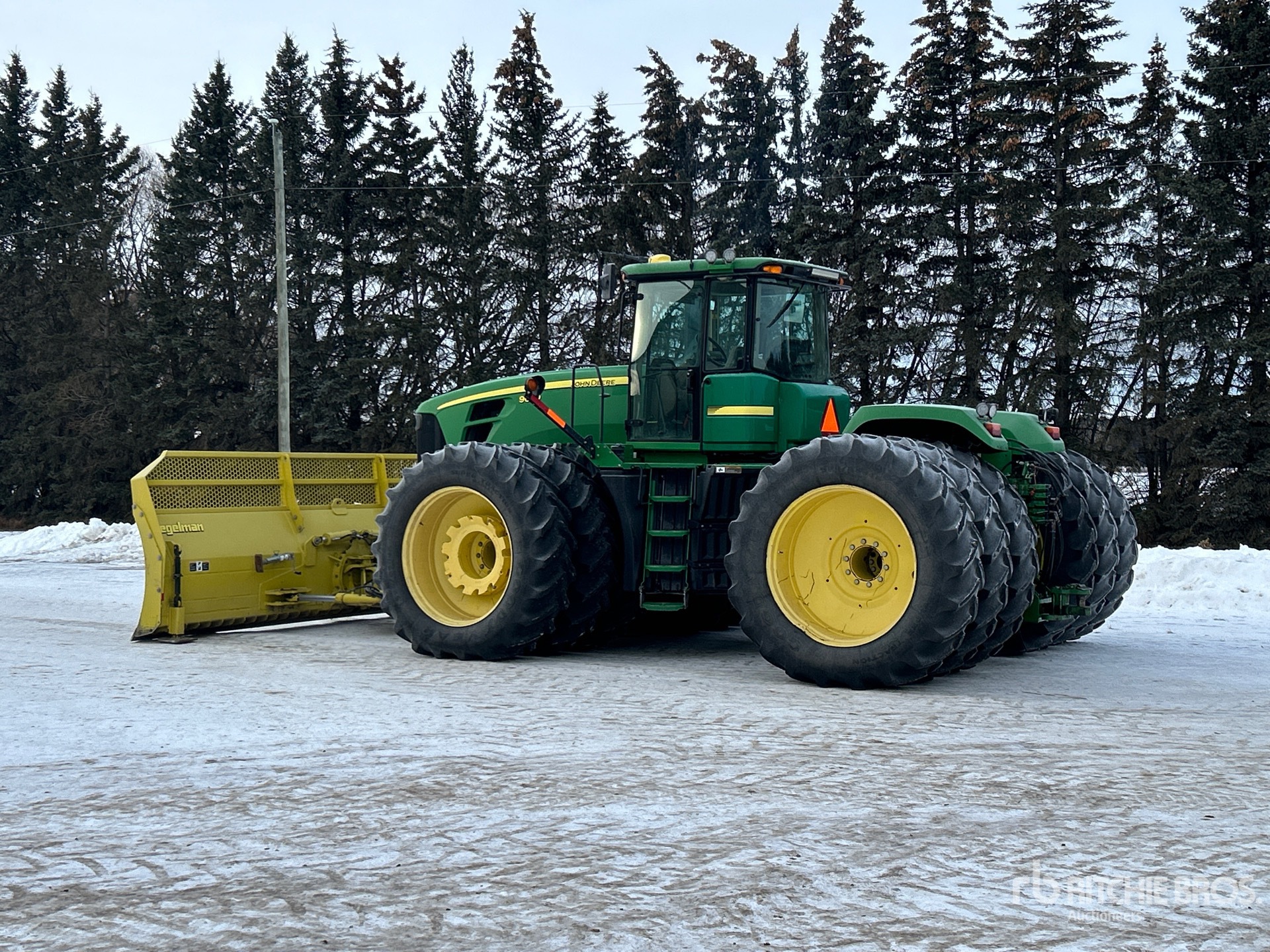 General Appearance with Imagen: esquina trasera izquierda