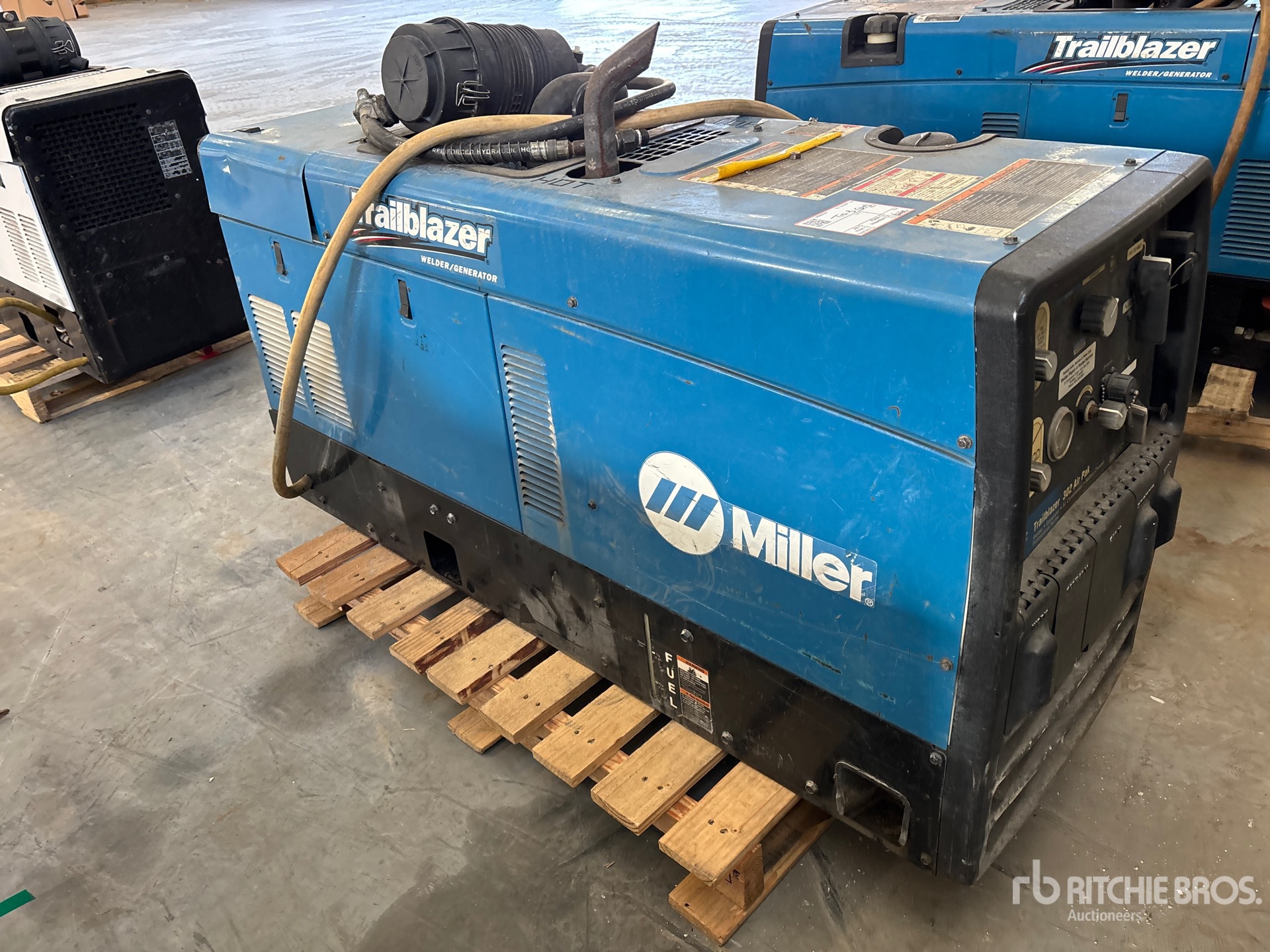 General Appearance with Imagen: esquina delantera derecha