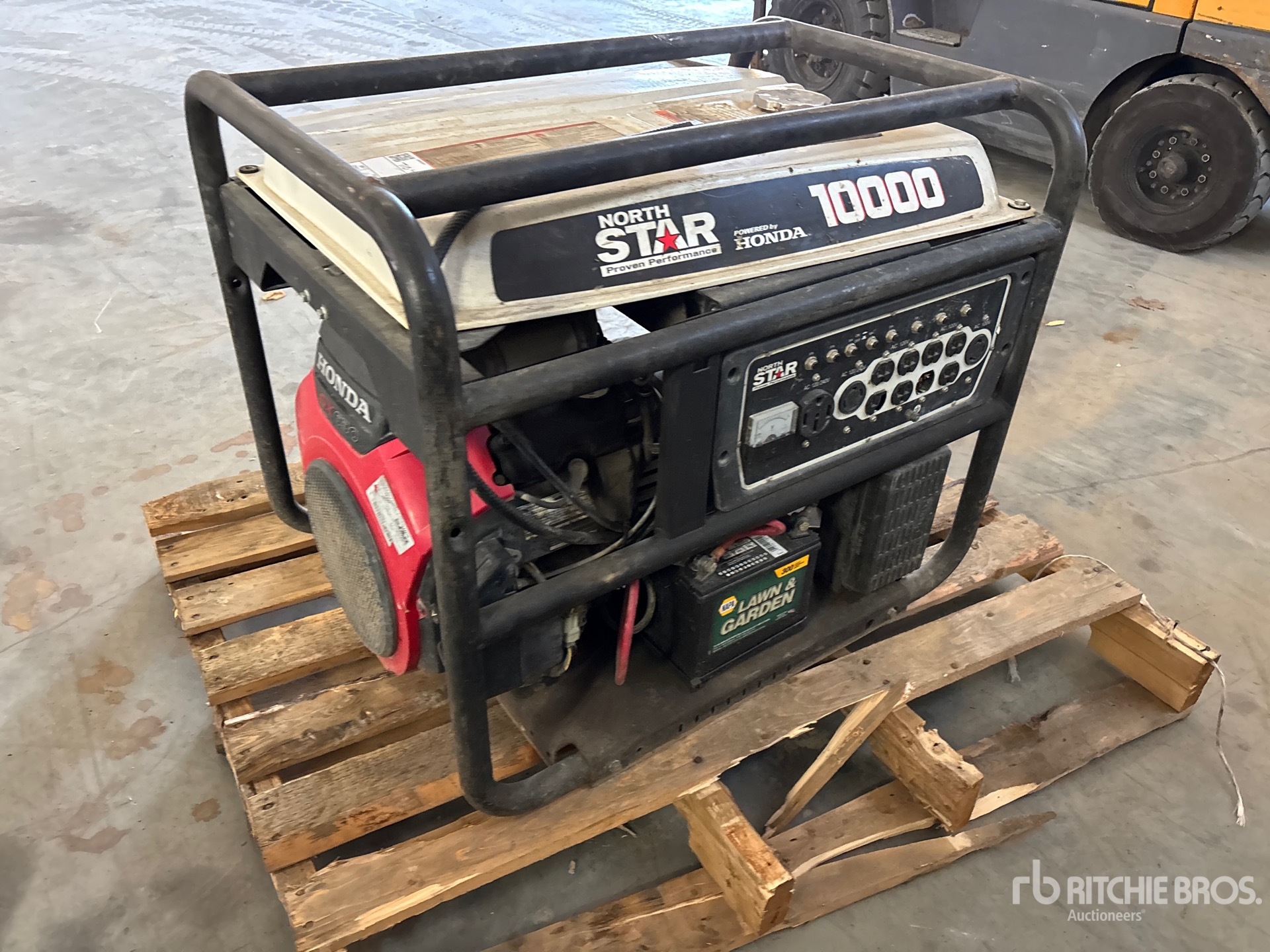 General Appearance with Picture, Right Front Corner