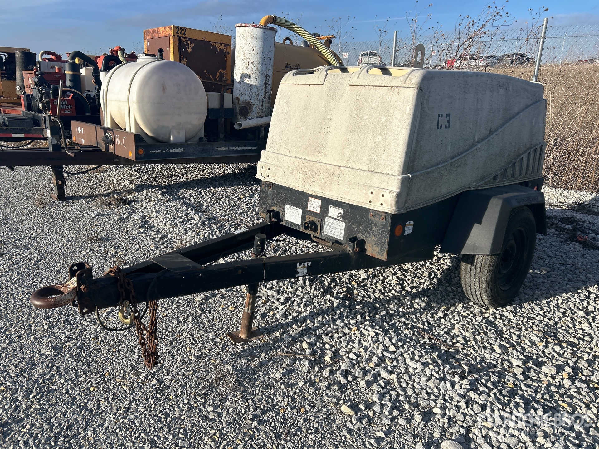 General Appearance with Featured Photo