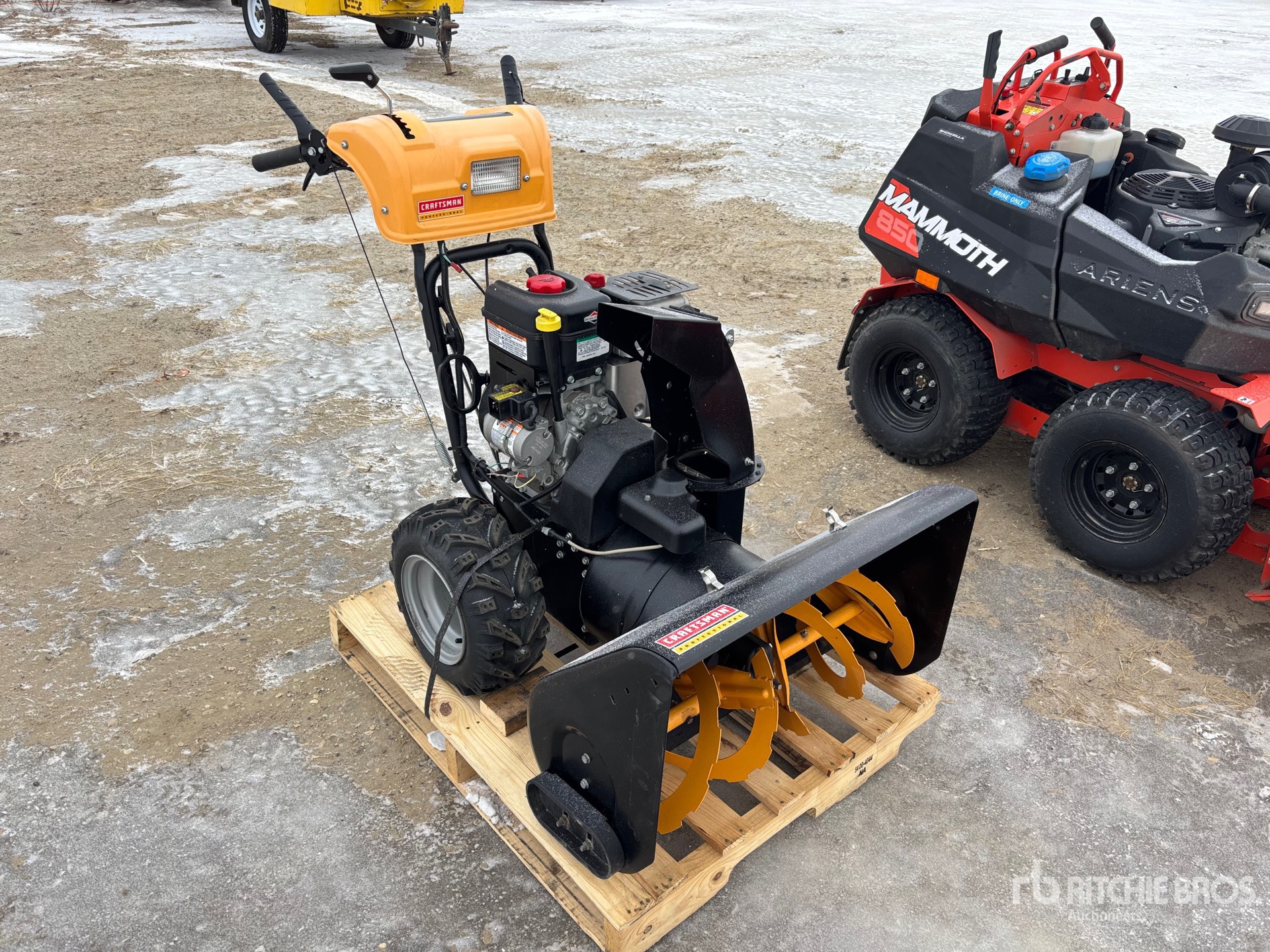 General Appearance with Picture, Right Front Corner