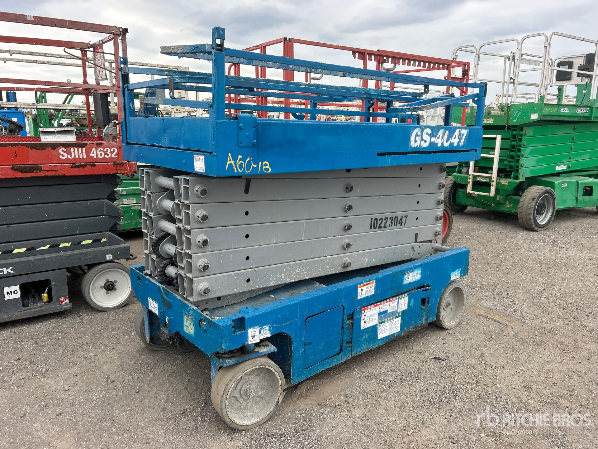 Aspect général with Image, coin avant gauche