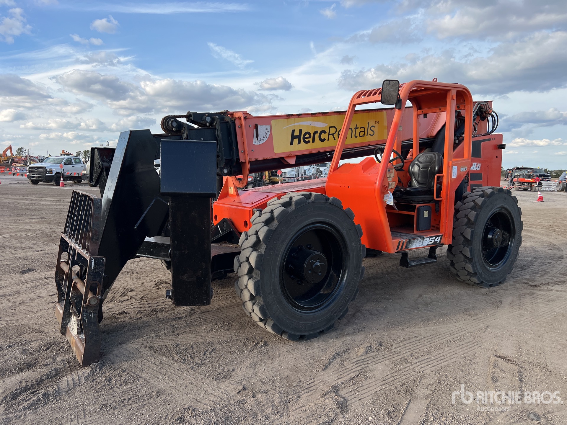 General Appearance with Spin