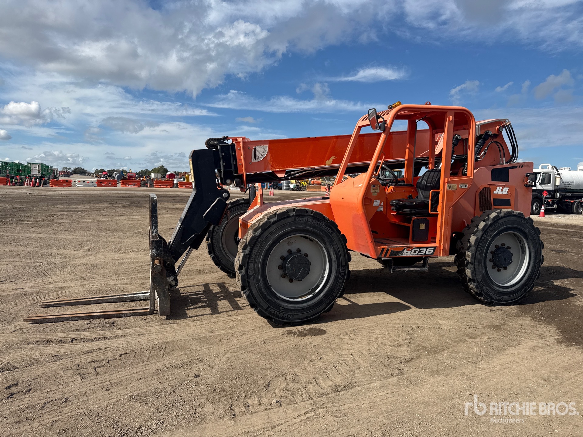 General Appearance with Spin