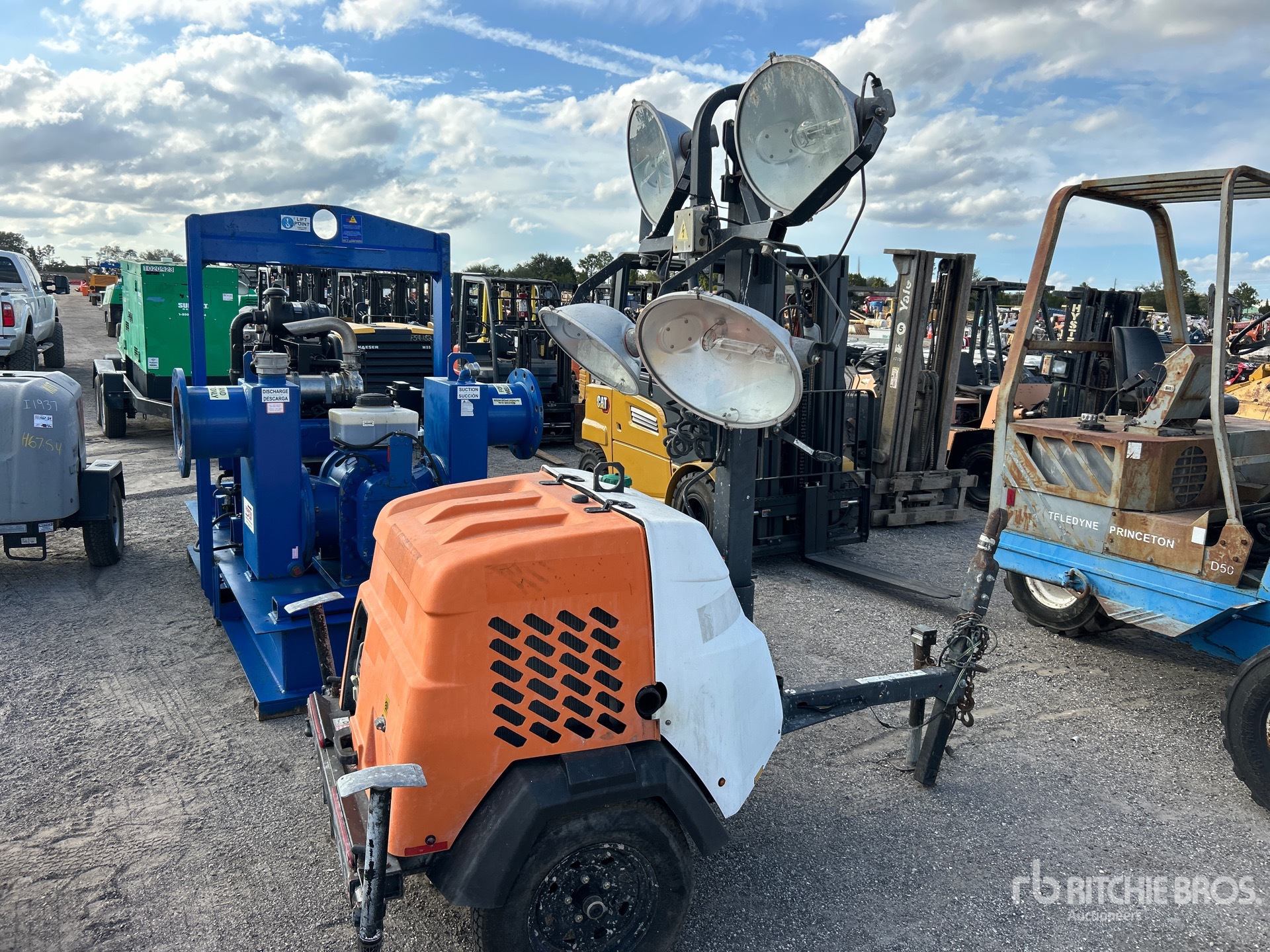 General Appearance with Zdjęcie, prawy dolny róg