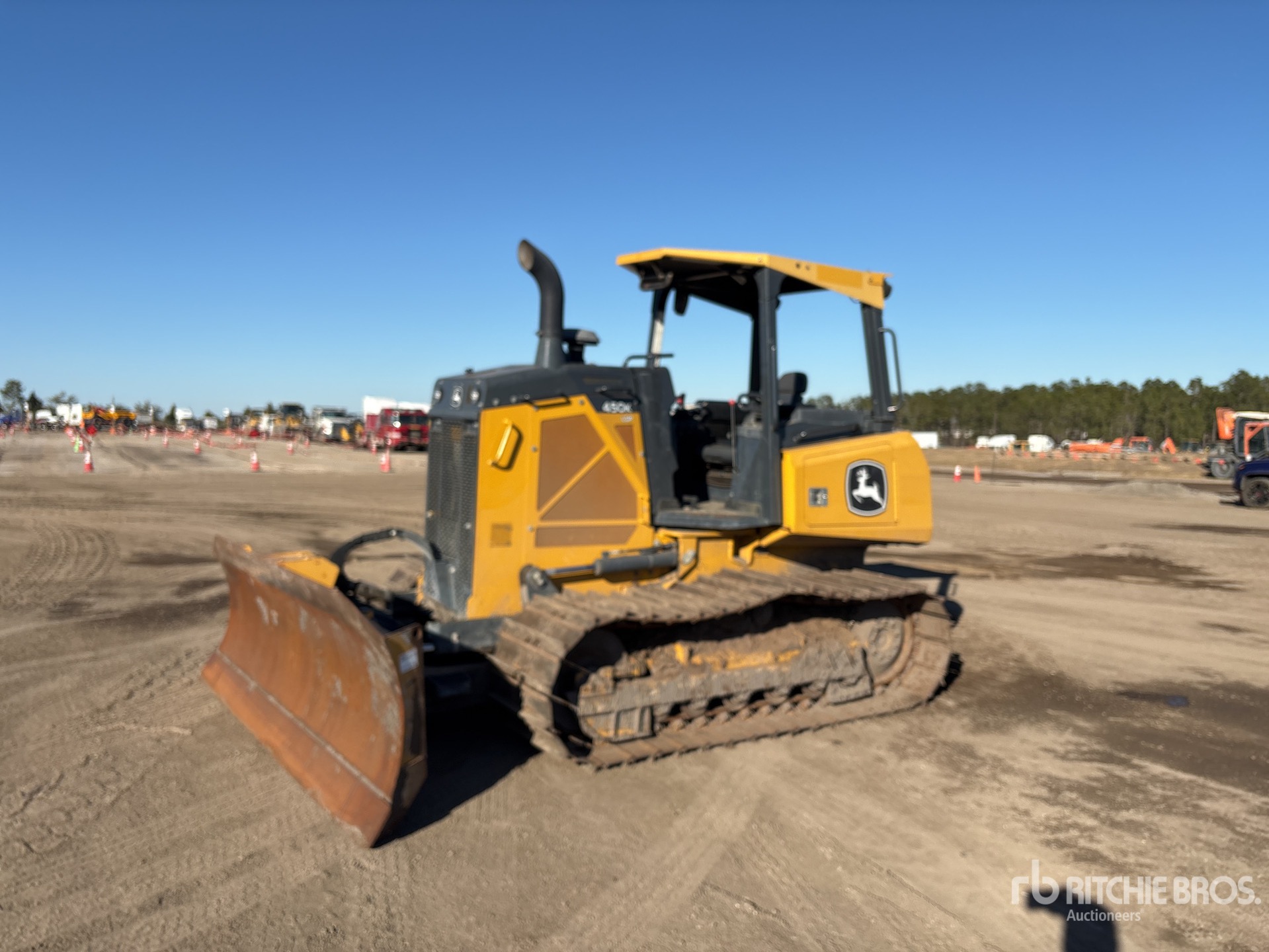 Aspect général with Image, coin avant gauche