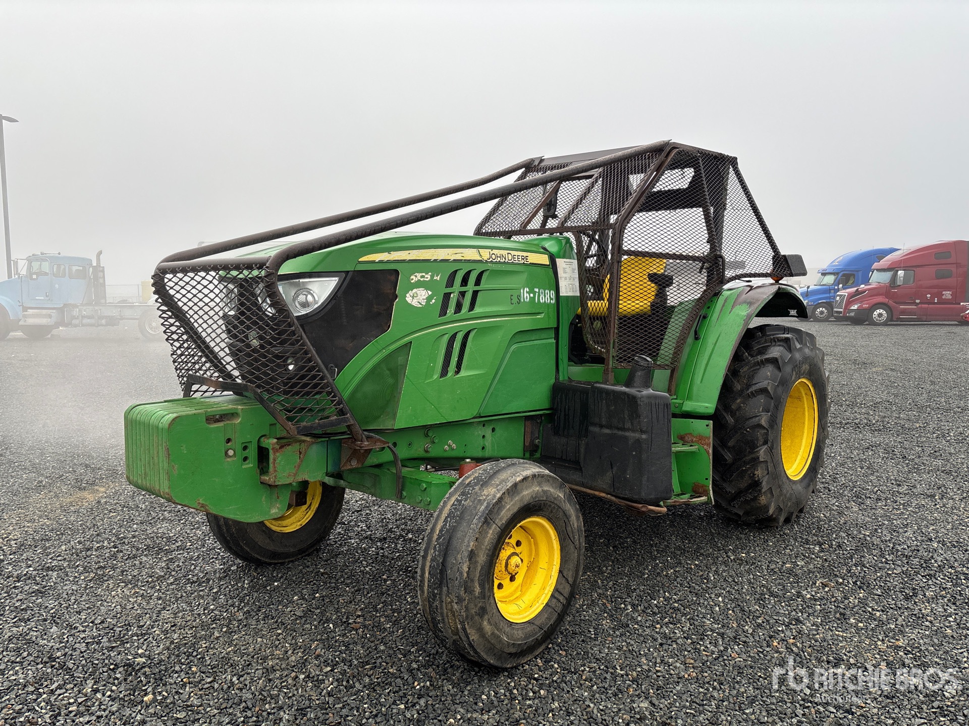 General Appearance with Bild, Ecke vorne links