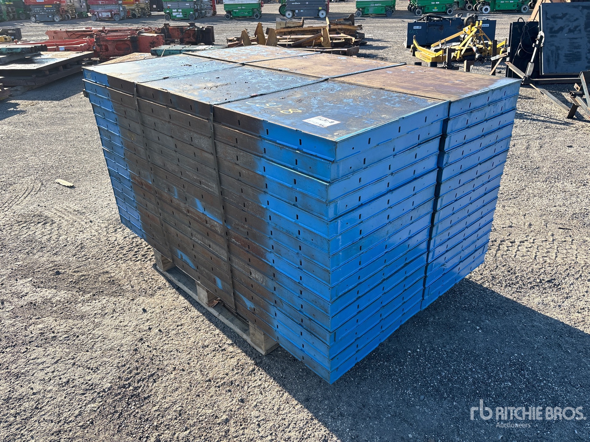 General Appearance with Bild, Ecke vorne links