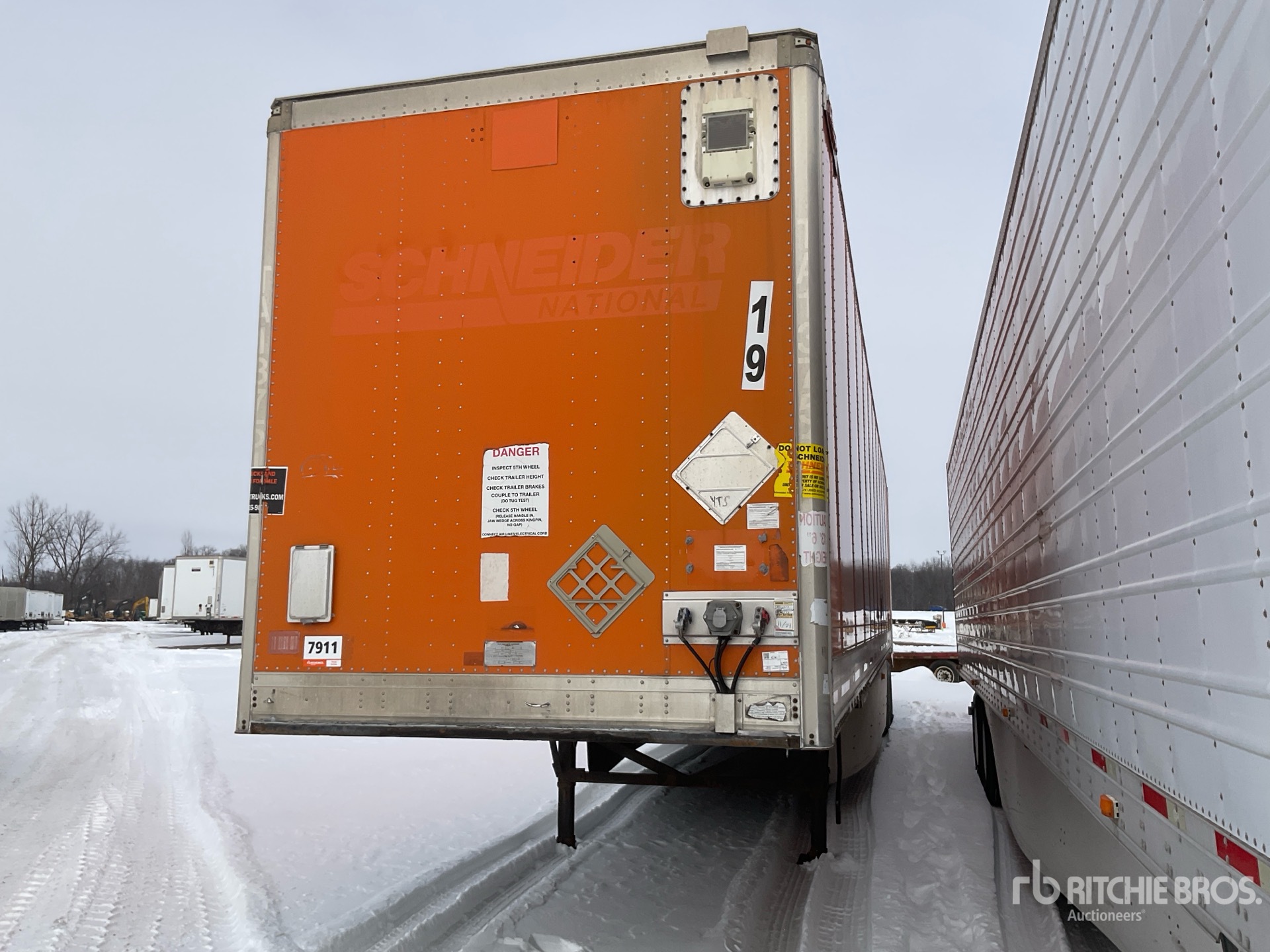 General Appearance with Image, coin avant gauche