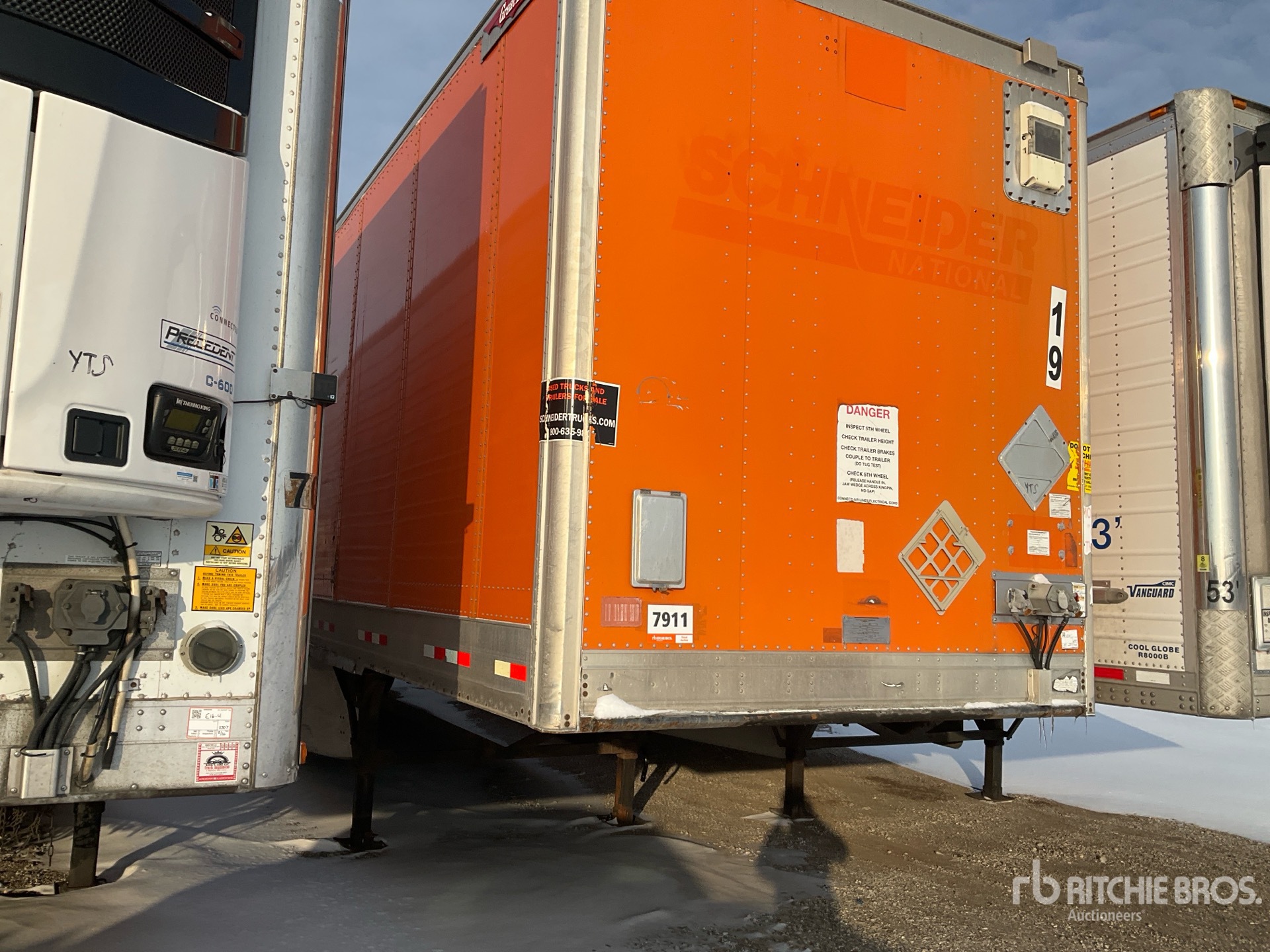 General Appearance with Featured Photo