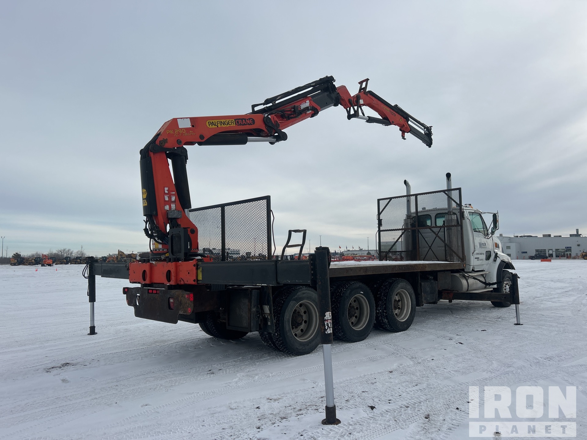 General Appearance with Imagen: esquina trasera derecha