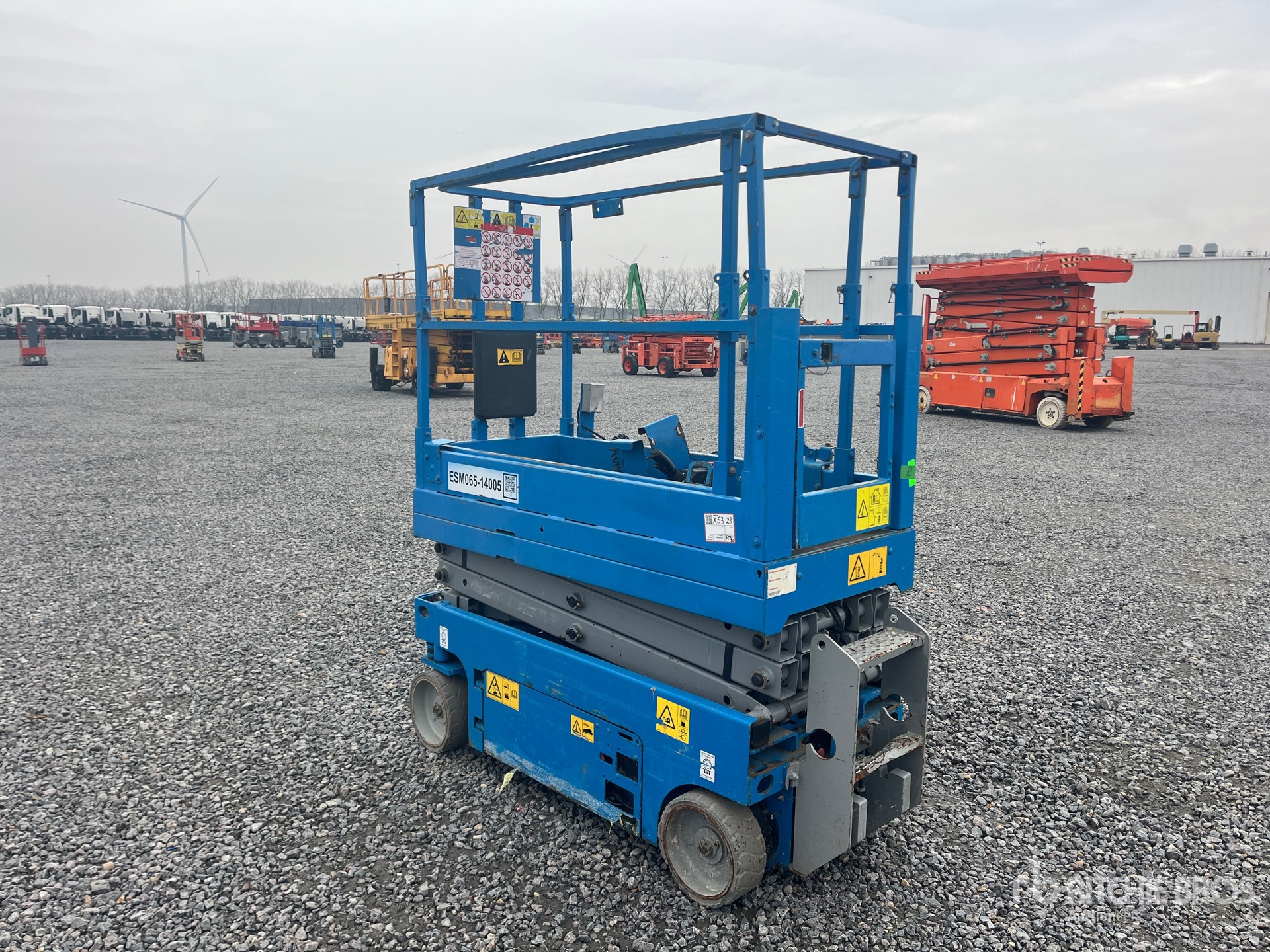 General Appearance with Picture, Left Rear Corner