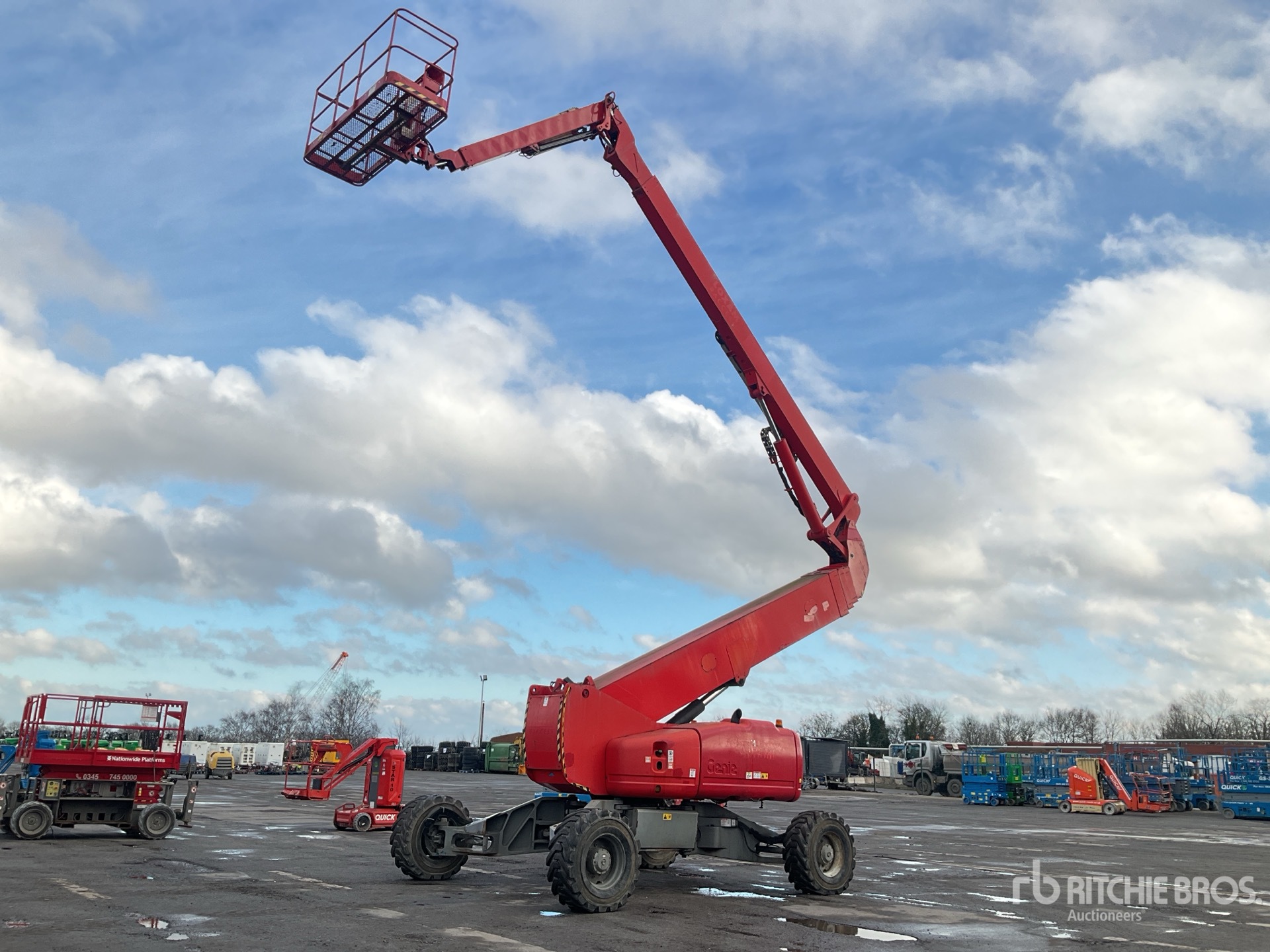 General Appearance with Featured Photo