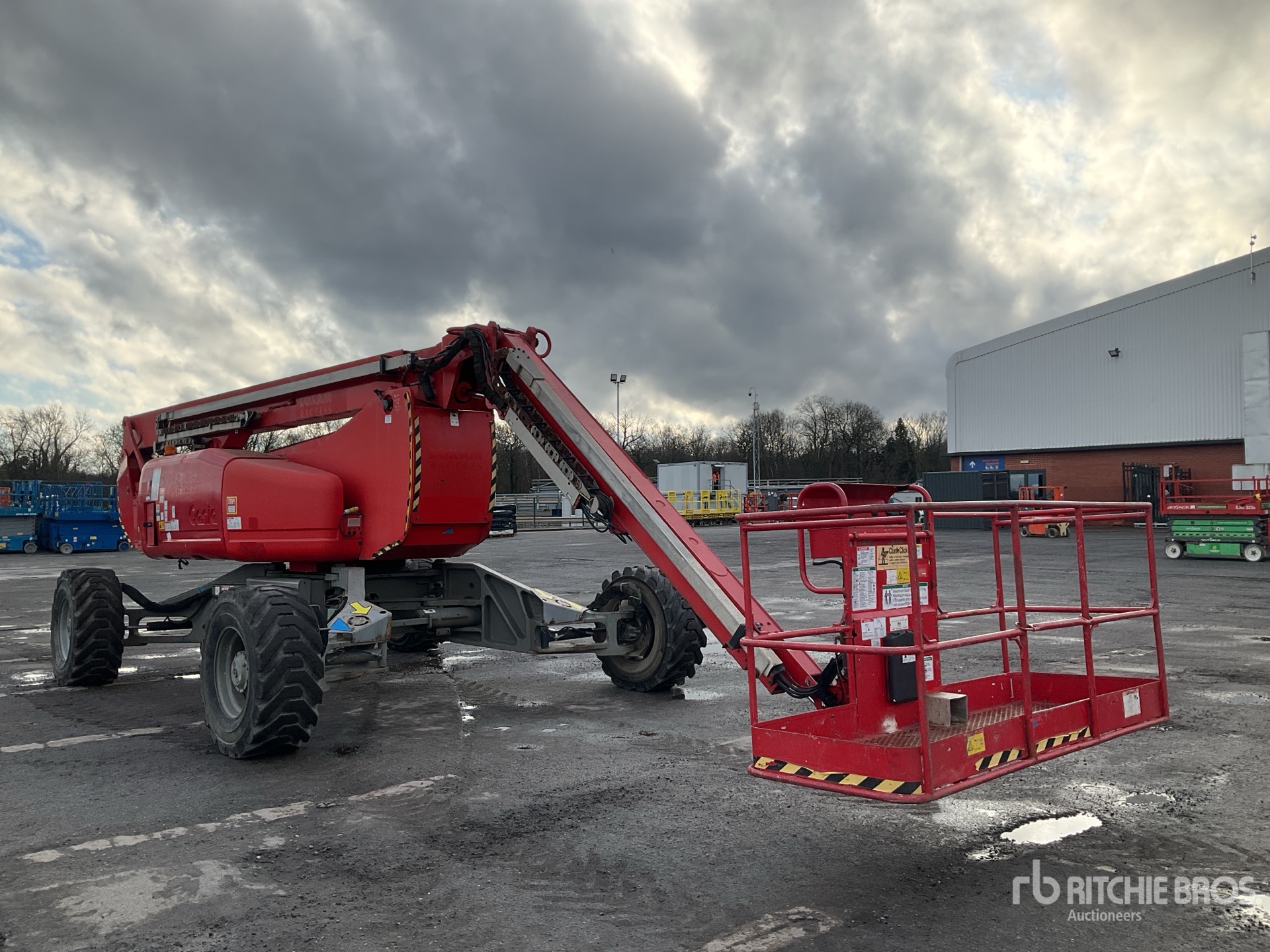 General Appearance with Picture, Right Front Corner