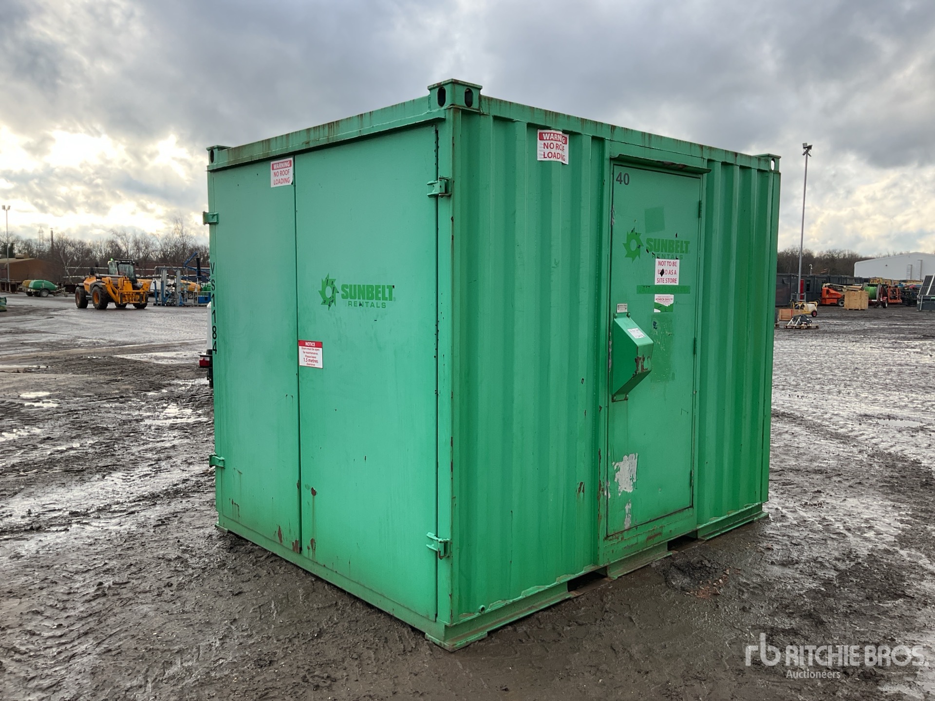 General Appearance with Picture, Right Front Corner