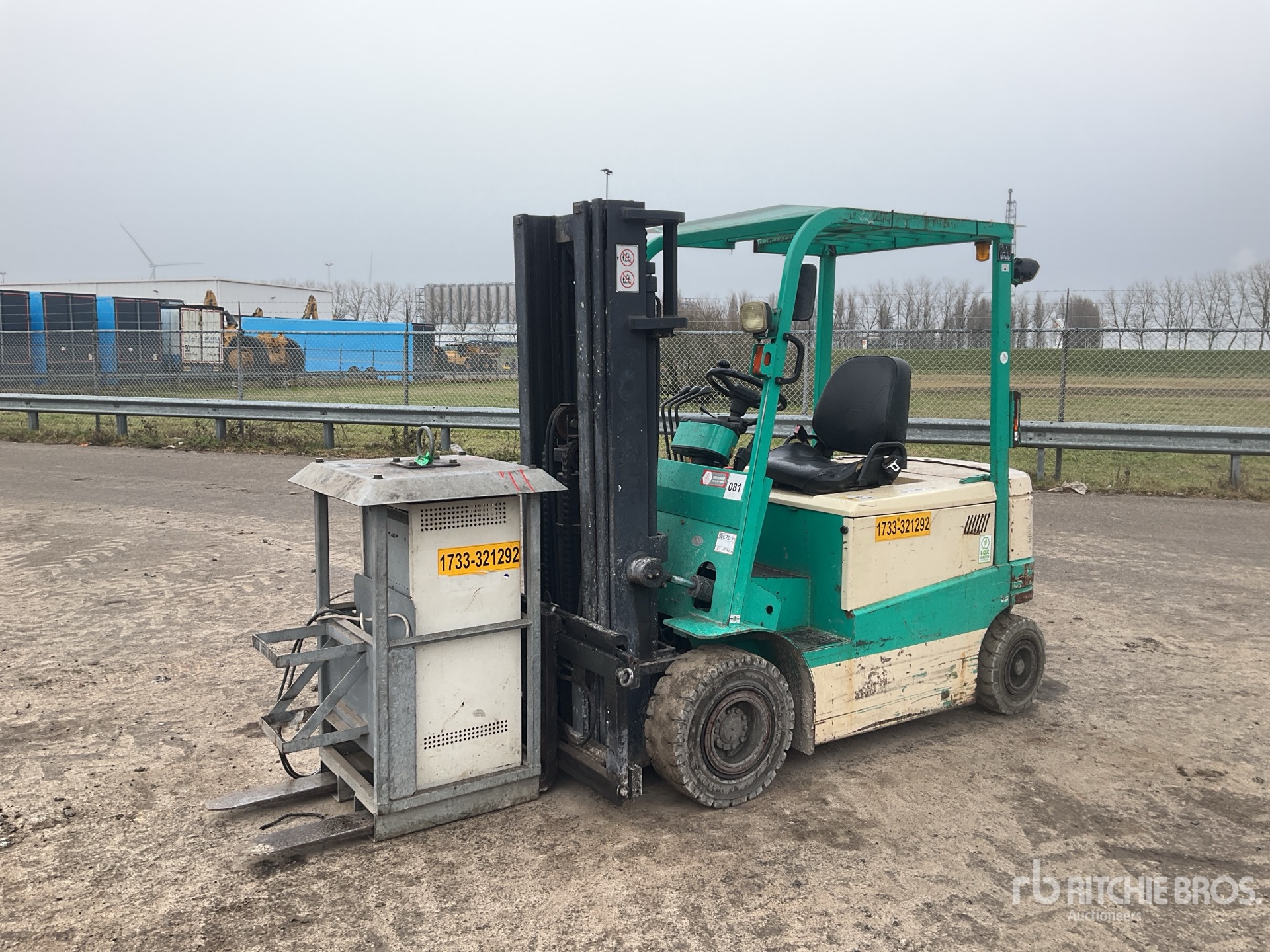 General Appearance with Picture, Left Front Corner