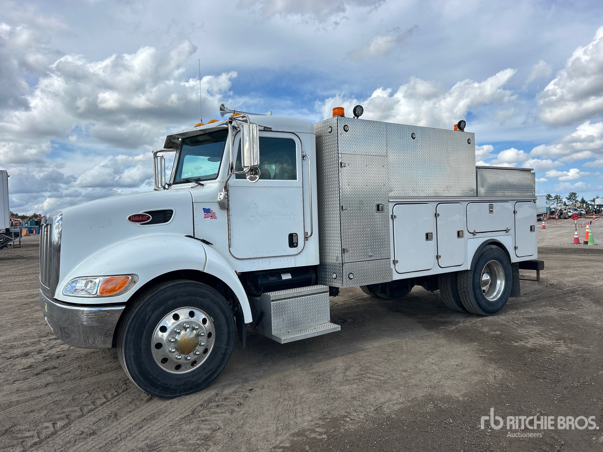 General Appearance with Zdjęcie, lewy górny róg