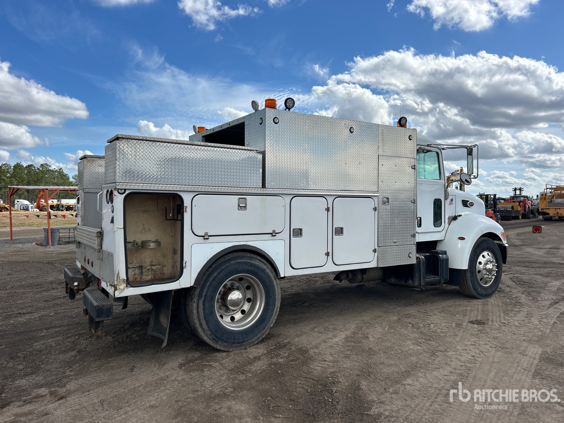 General Appearance with Zdjęcie, prawy dolny róg