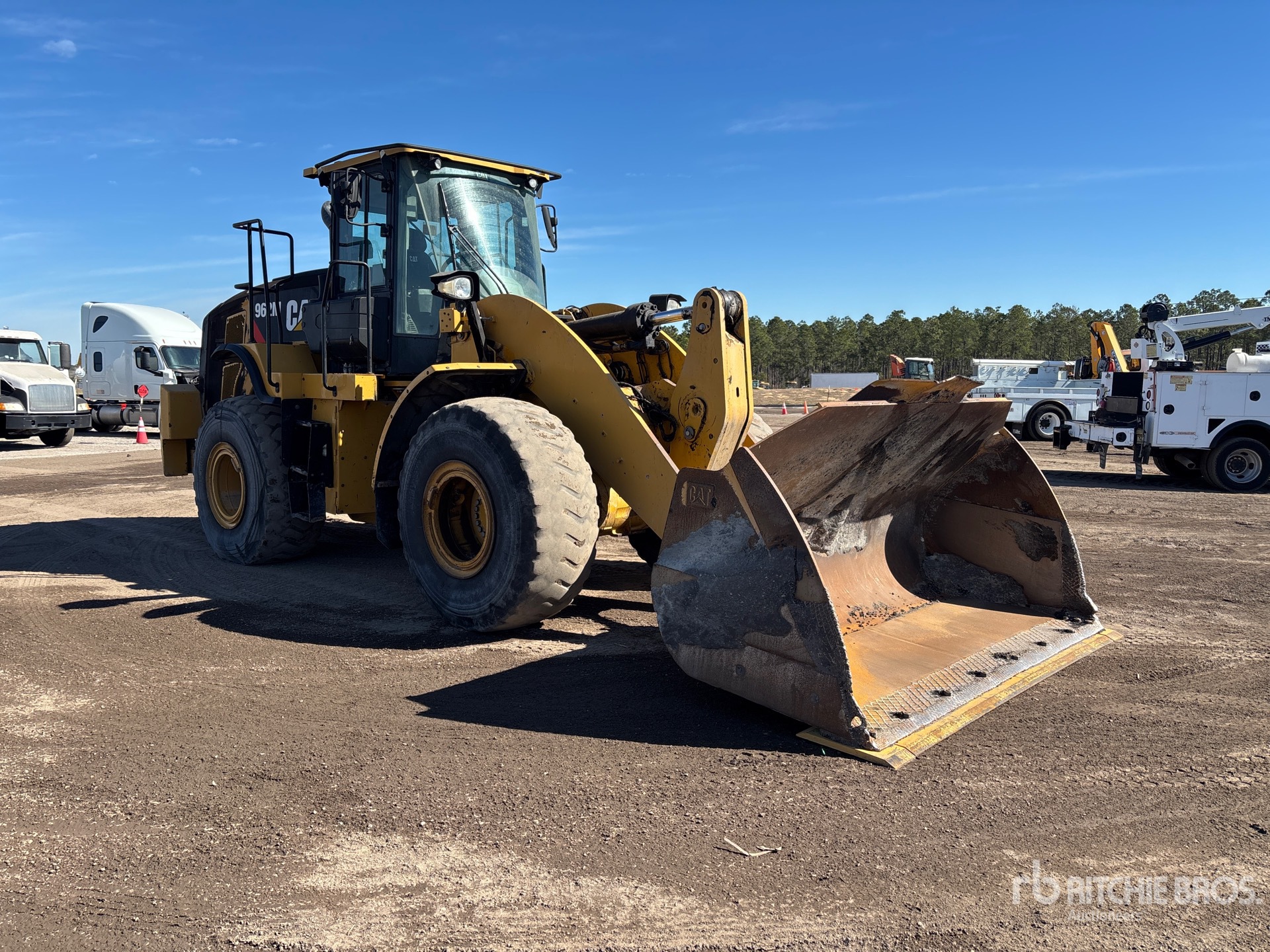 Aspect général with Image, coin avant droit