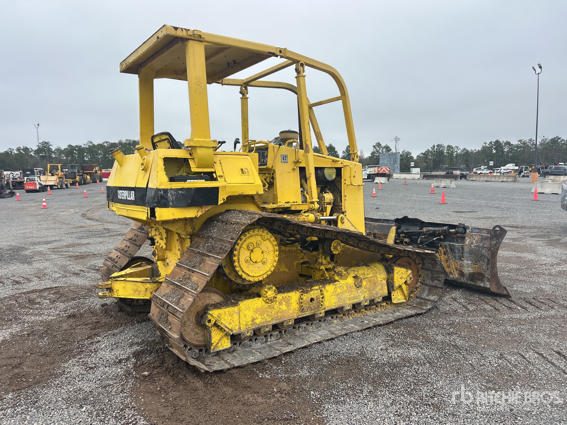 General Appearance with Image, coin arrière droit