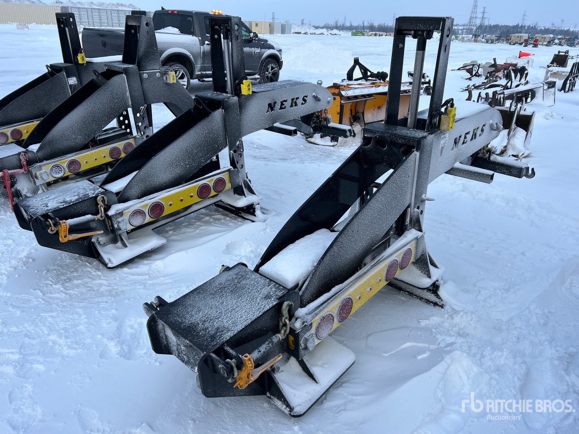 General Appearance with Bild, Ecke hinten rechts