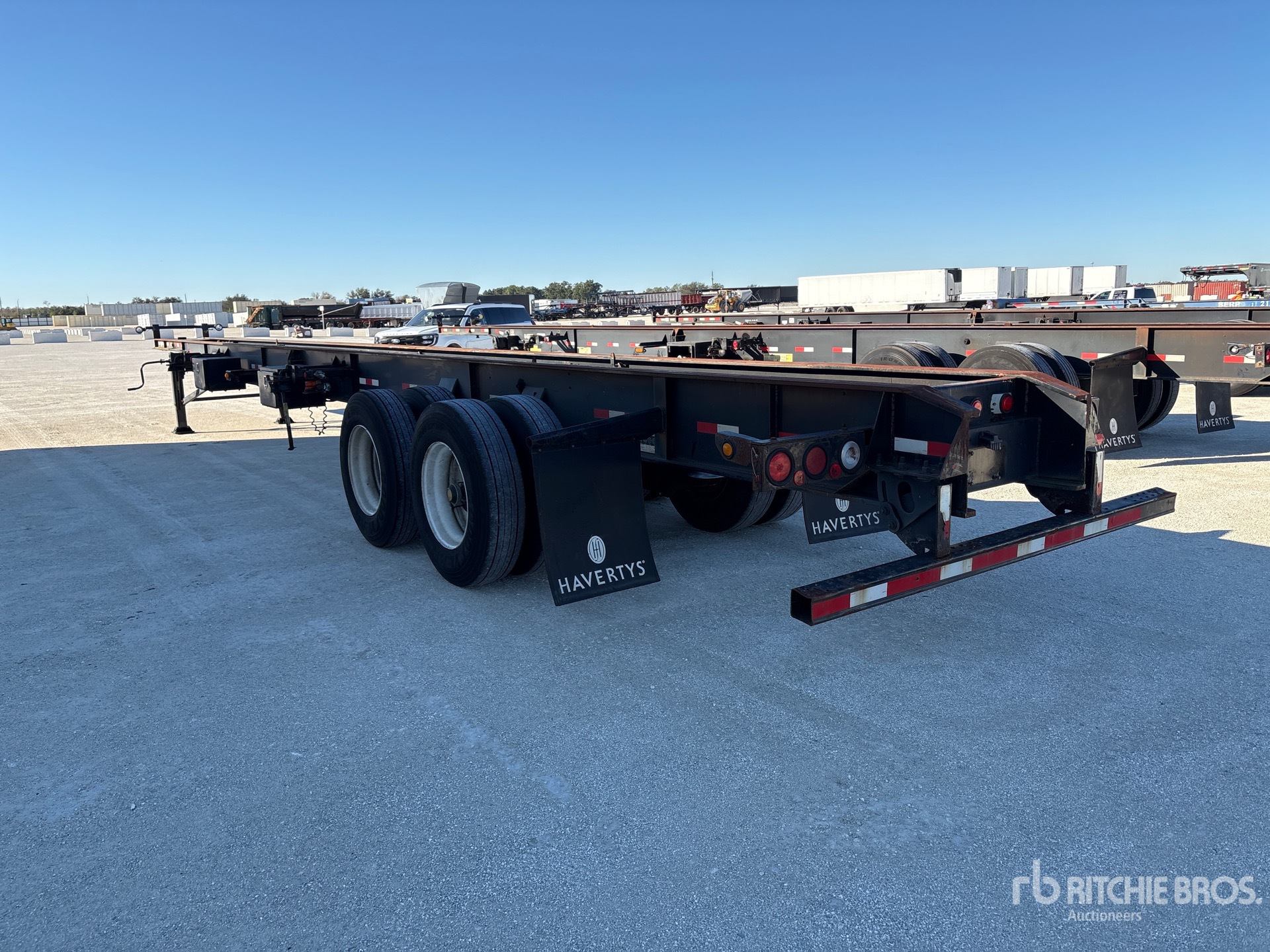 Aspect général with Image, coin arrière gauche