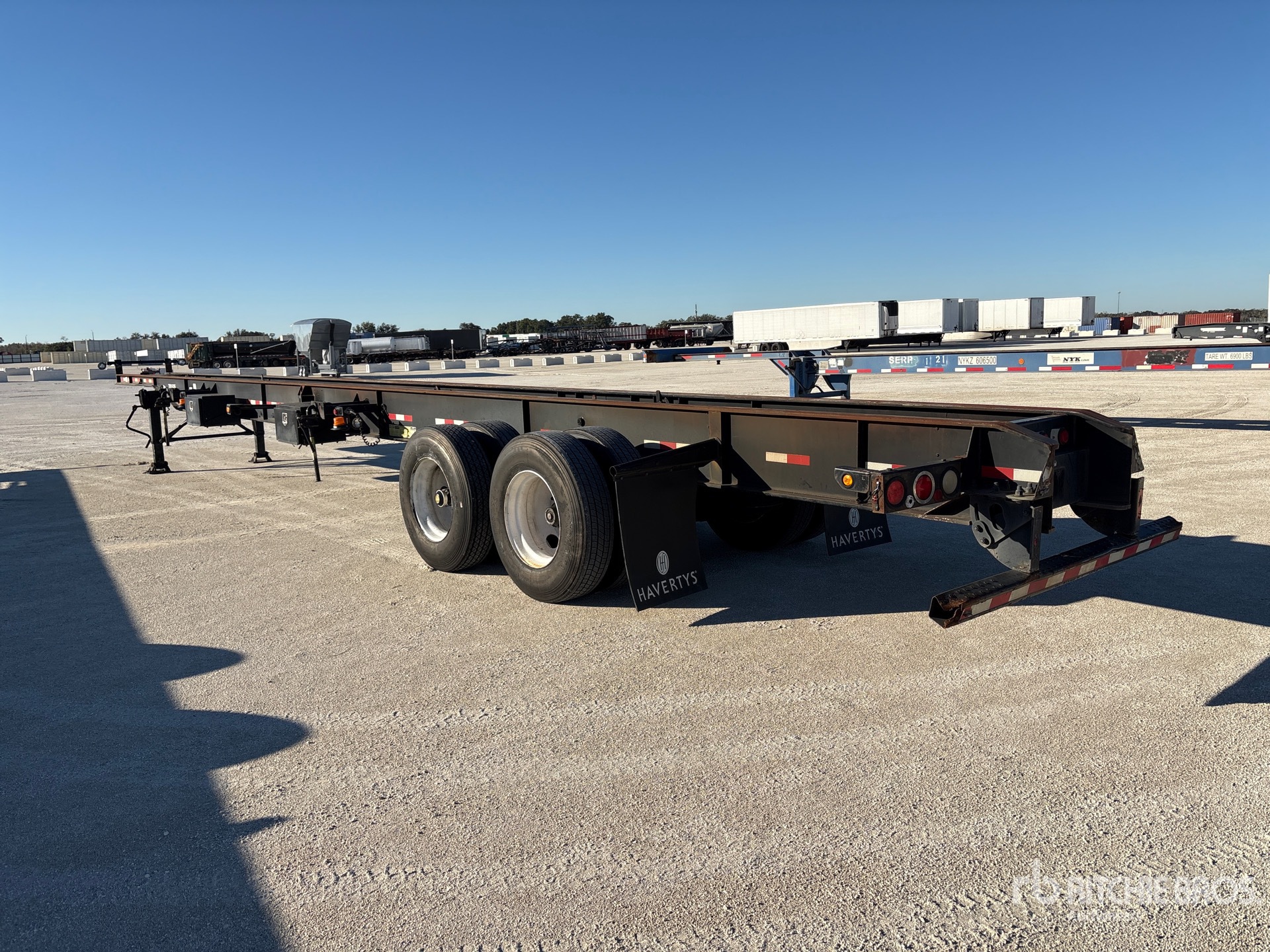 Aspect général with Image, coin arrière gauche