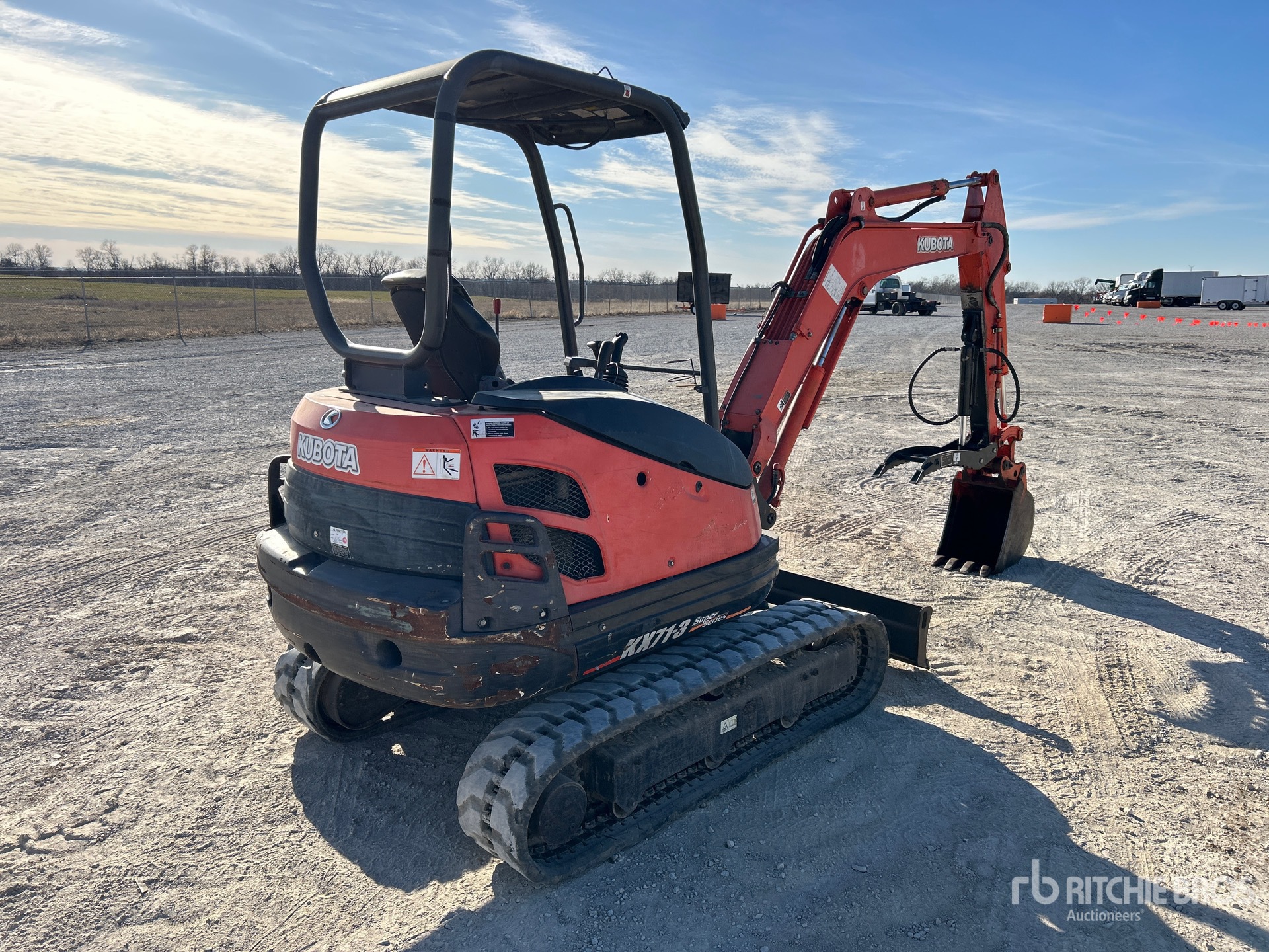 General Appearance with Picture, Right Rear Corner