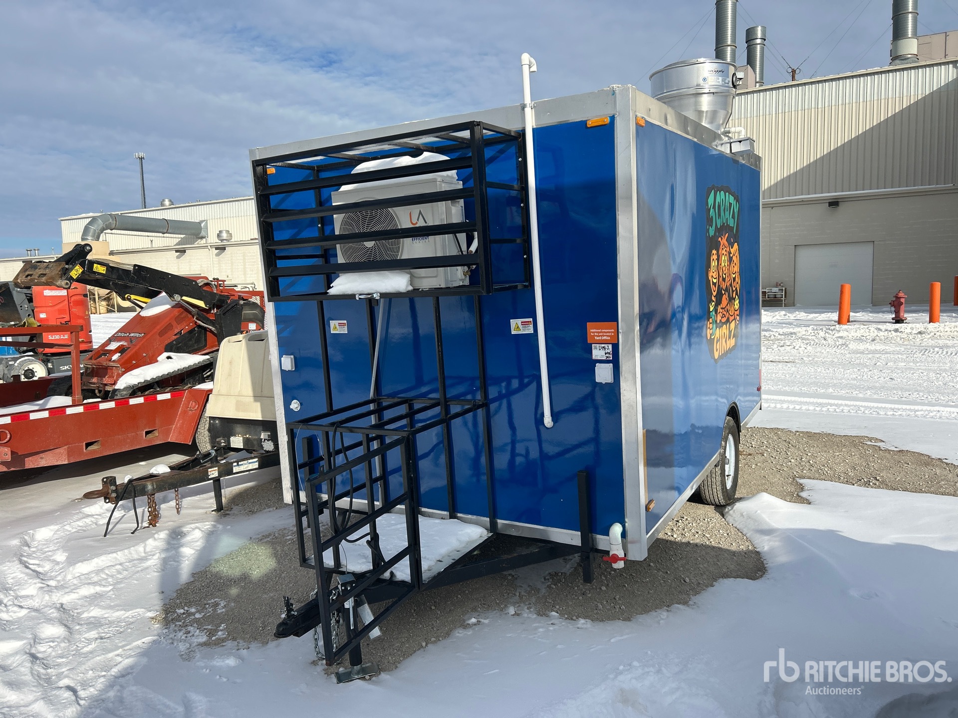 General Appearance with Featured Photo