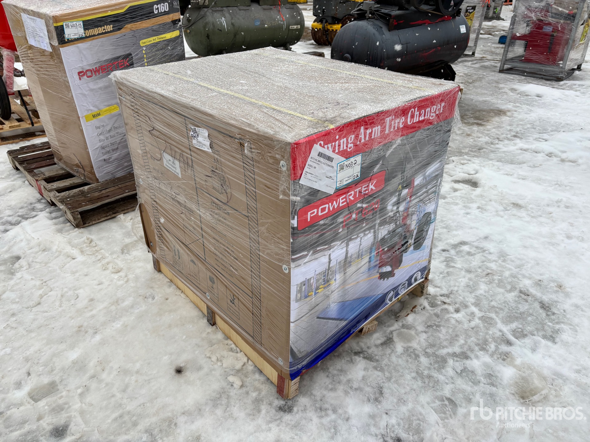 General Appearance with Picture, Right Front Corner