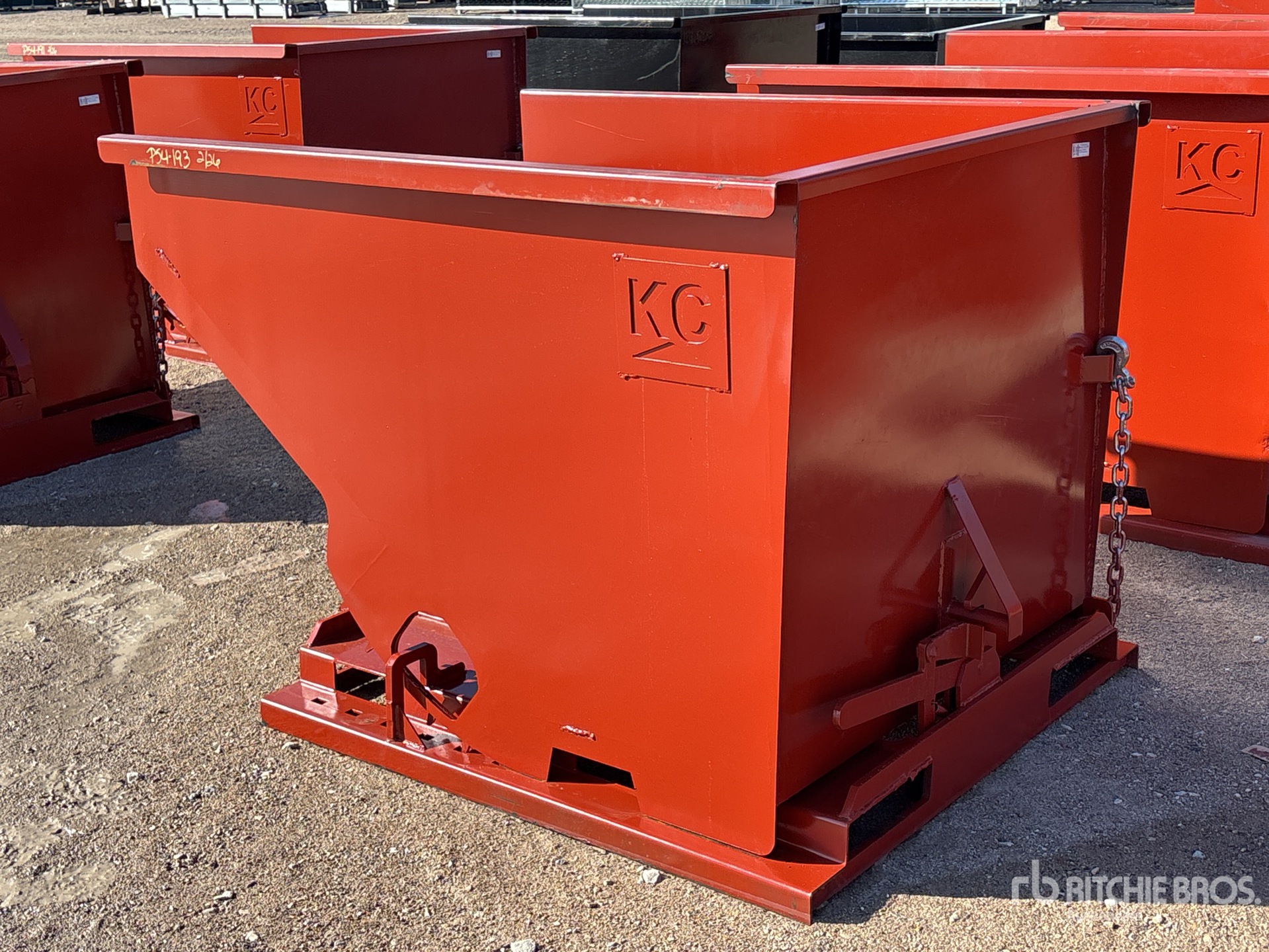 General Appearance with Foto, angolo posteriore sinistro