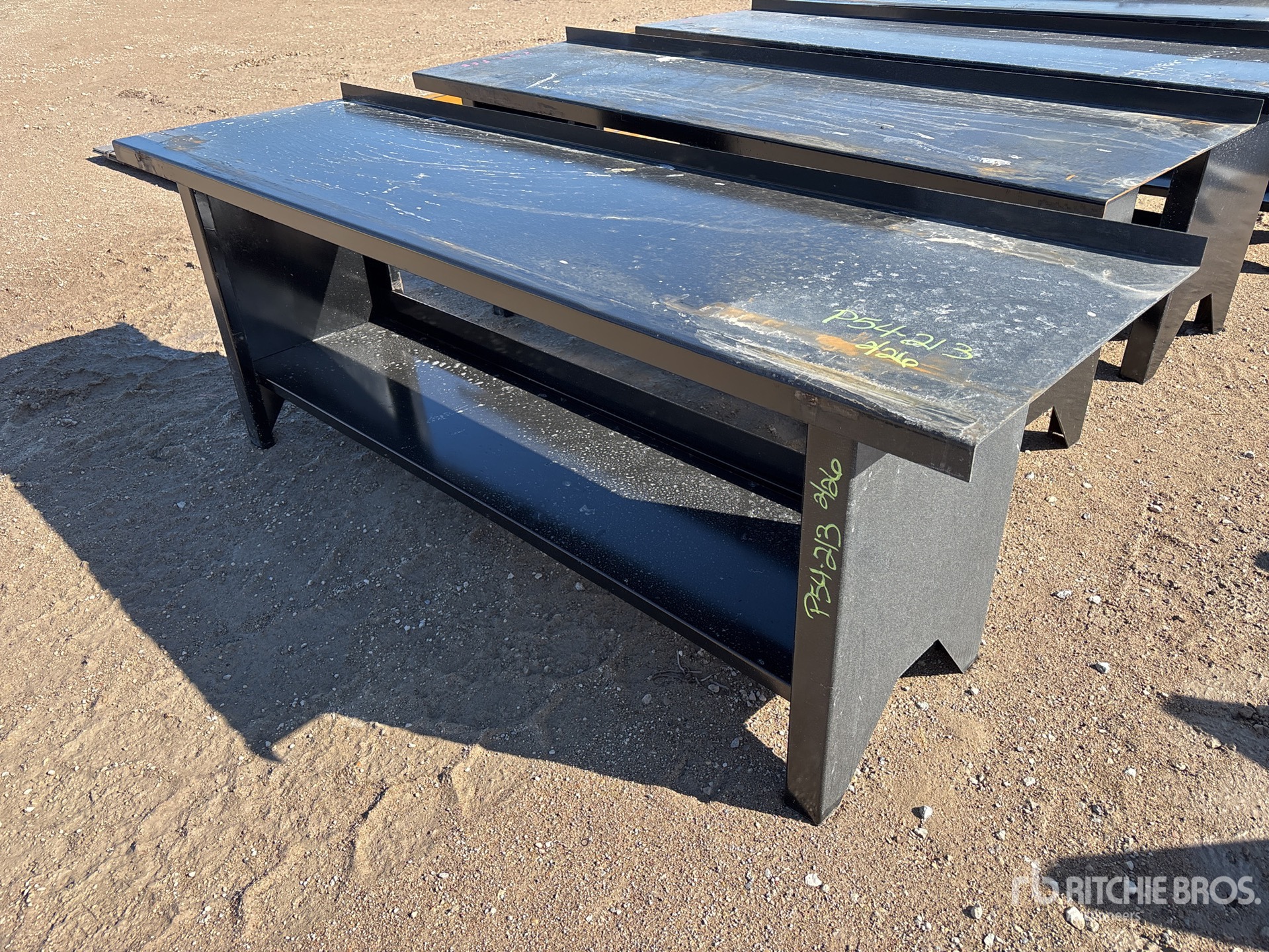 General Appearance with Foto, angolo anteriore sinistro