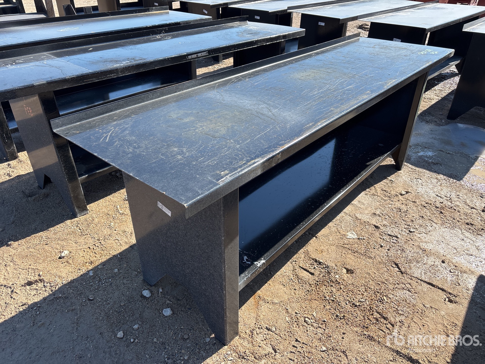 General Appearance with Foto, angolo anteriore destro