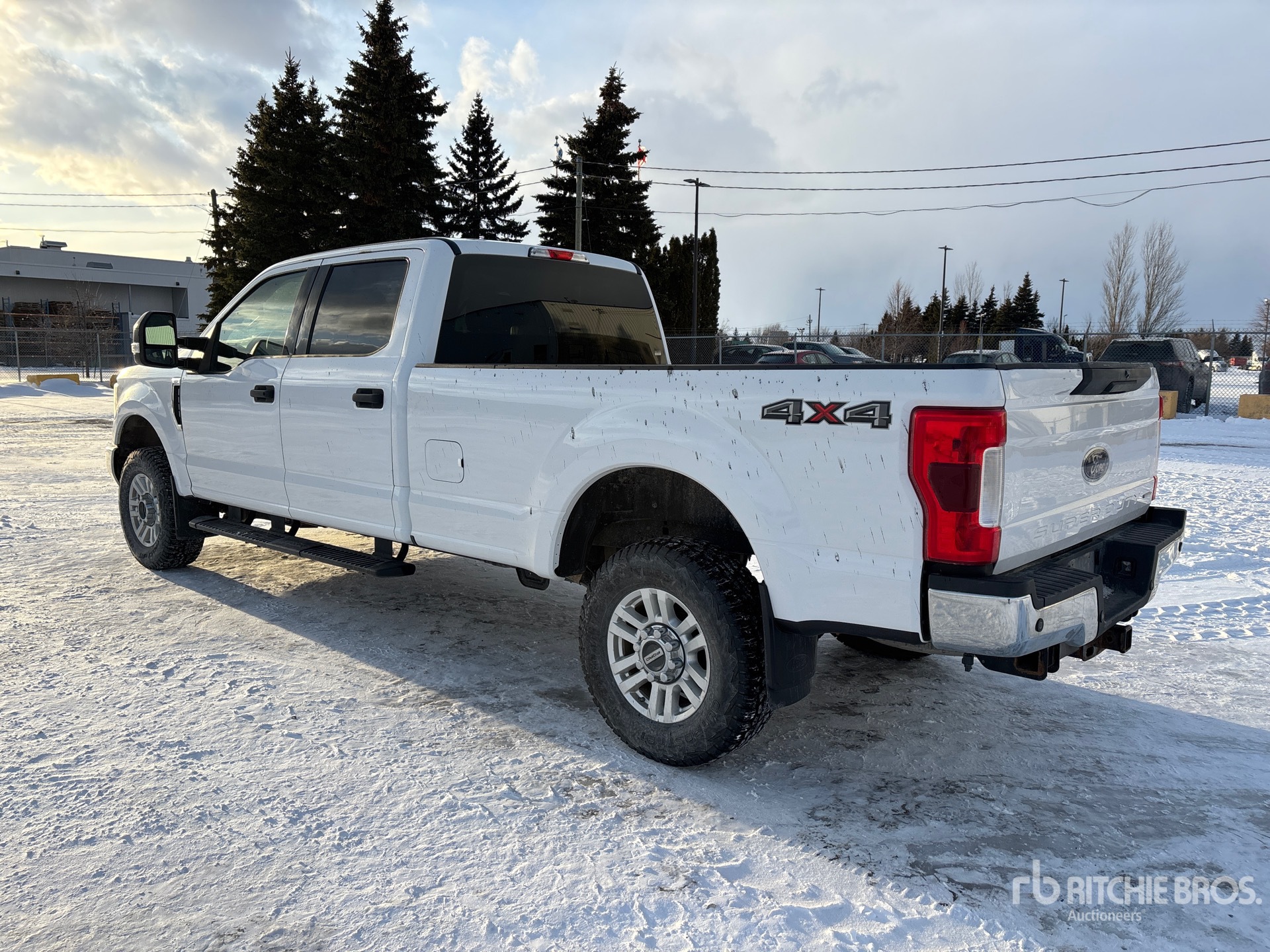 General Appearance with Imagen: esquina trasera izquierda