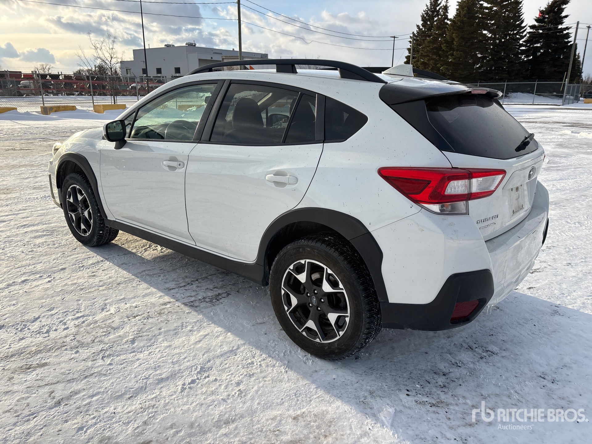 General Appearance with Bild, Ecke hinten links