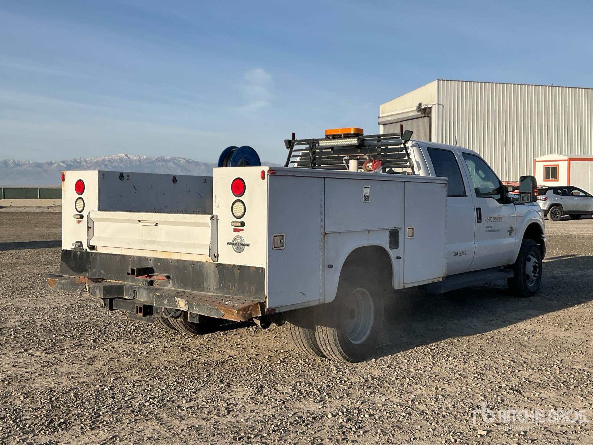 General Appearance with Imagen: esquina trasera derecha