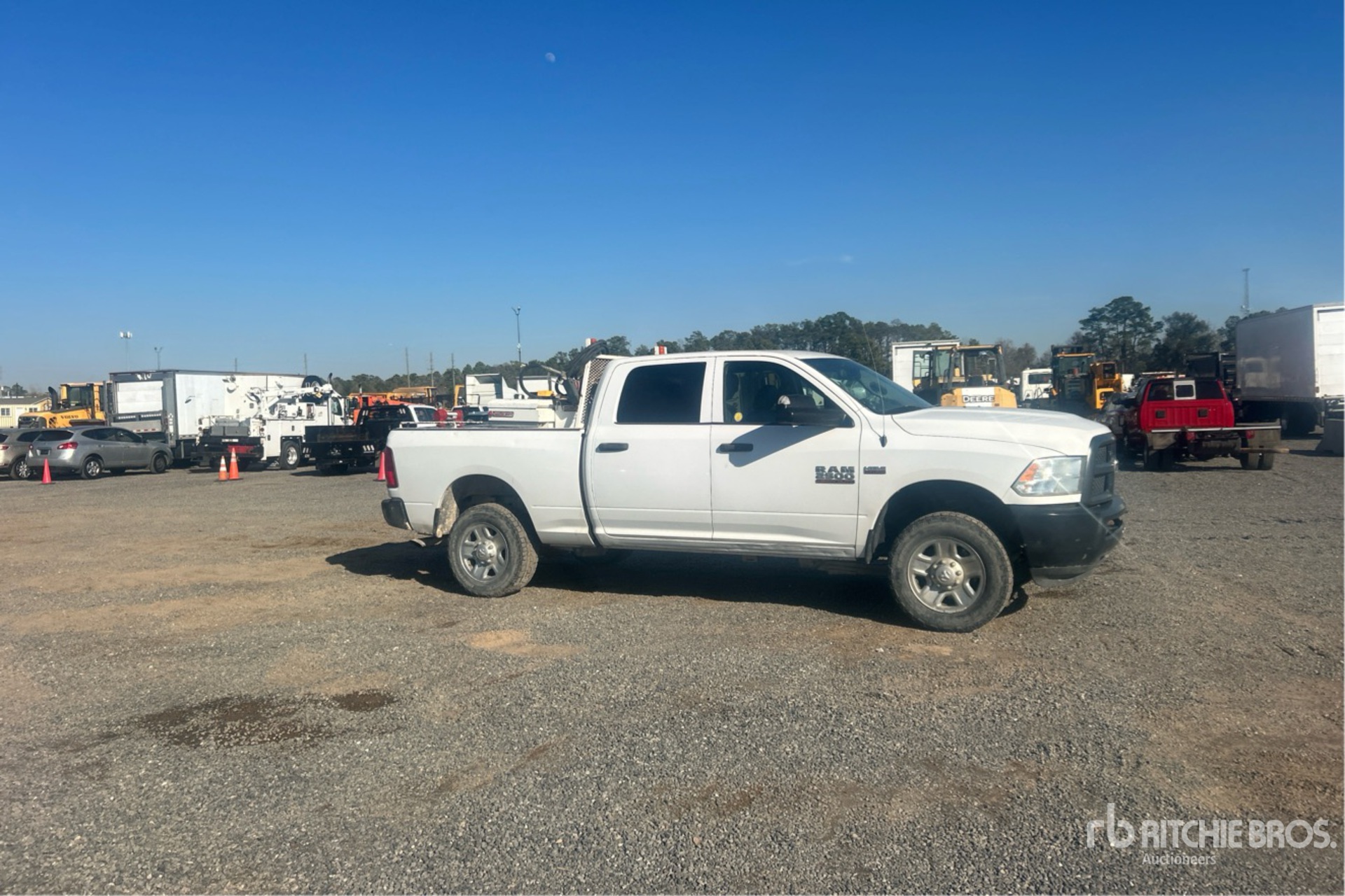 General Appearance with Image, coin avant droit