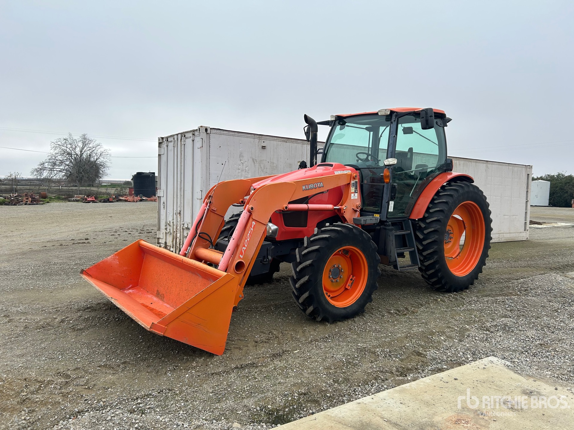 General Appearance with Bild, Ecke vorne links