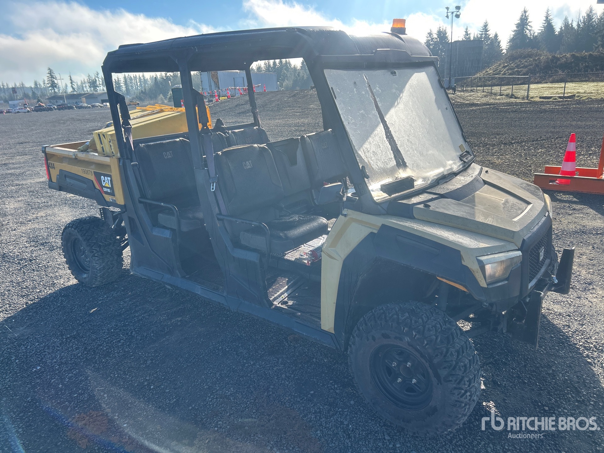 General Appearance with Picture, Right Front Corner