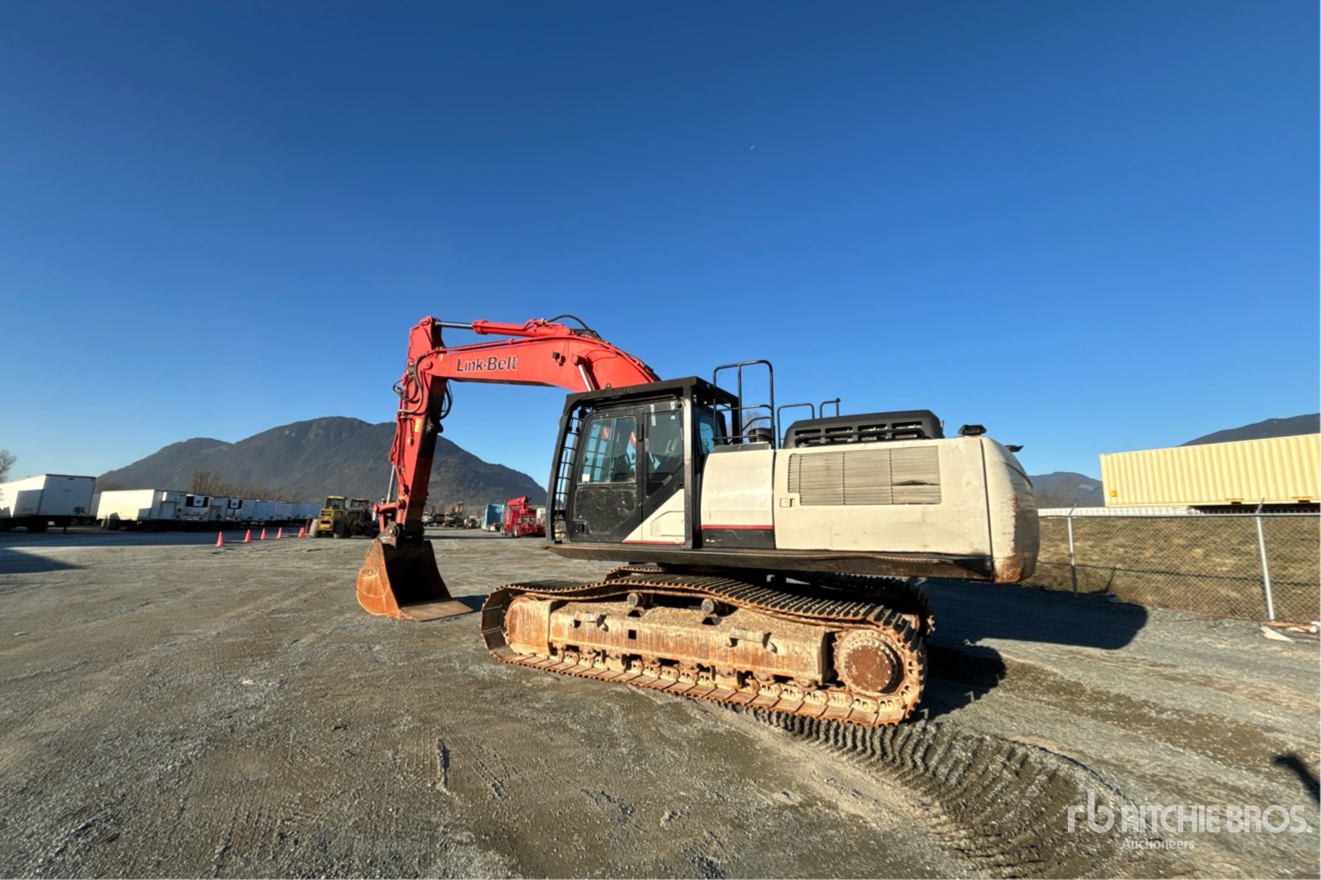 General Appearance with Imagen: esquina trasera izquierda