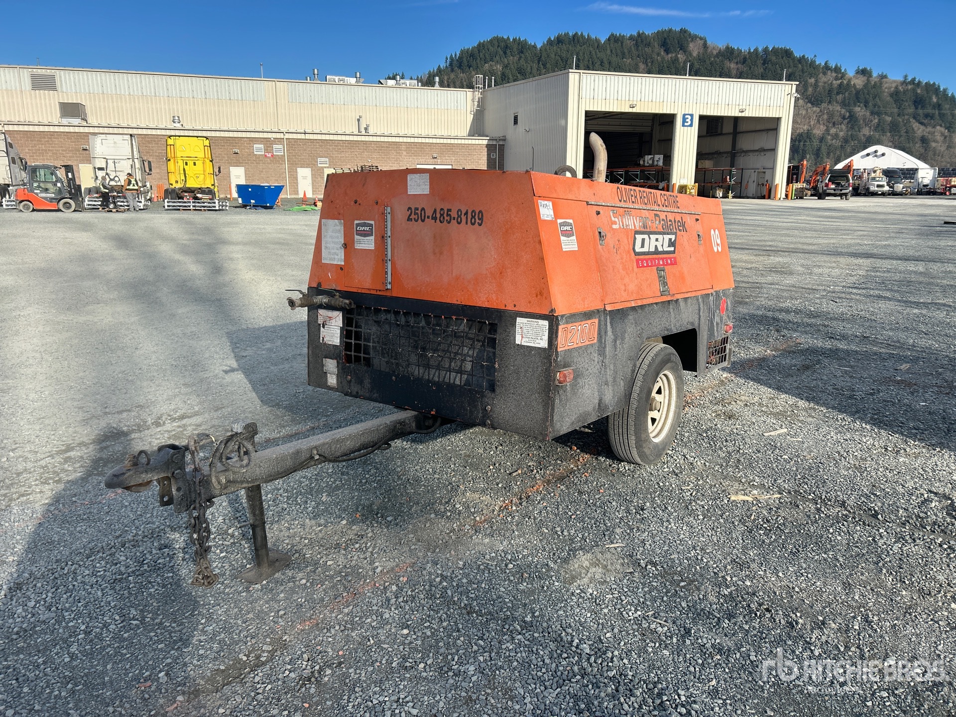 General Appearance with Foto, angolo anteriore sinistro