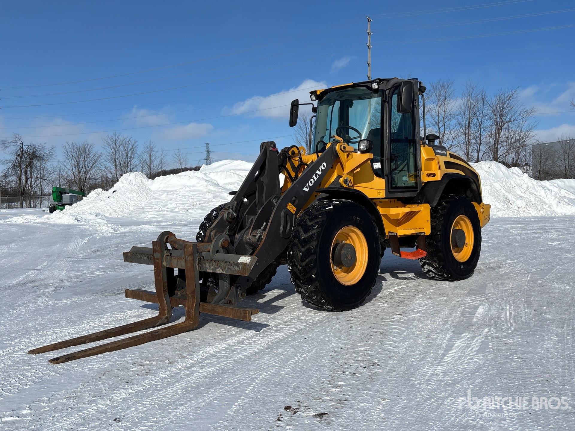 General Appearance with Spin