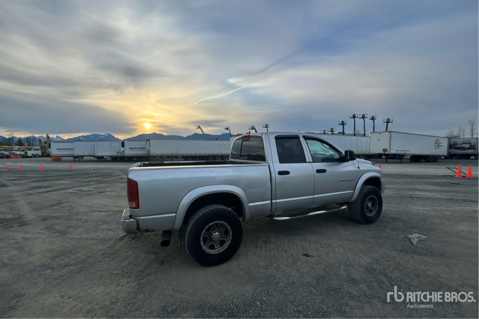 General Appearance with Picture, Right Rear Corner